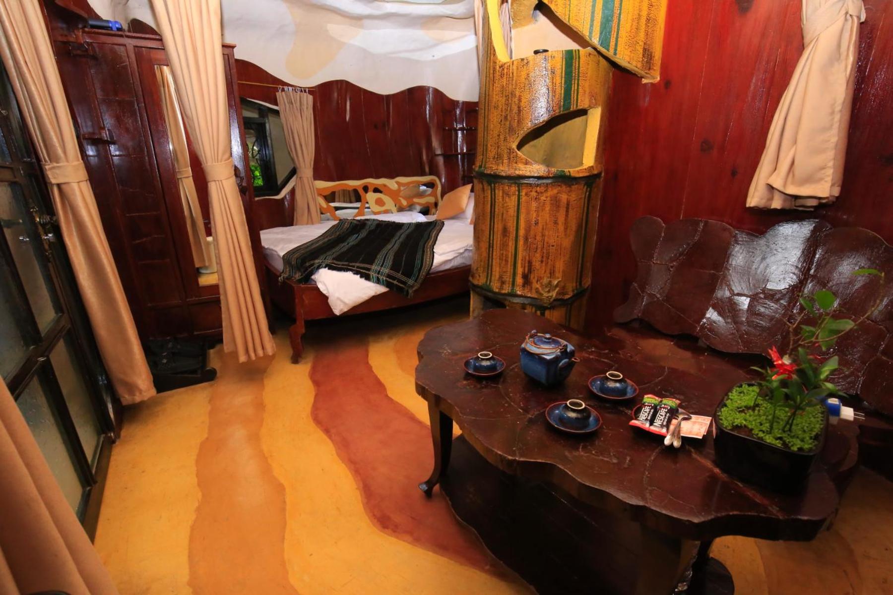 Crazy House