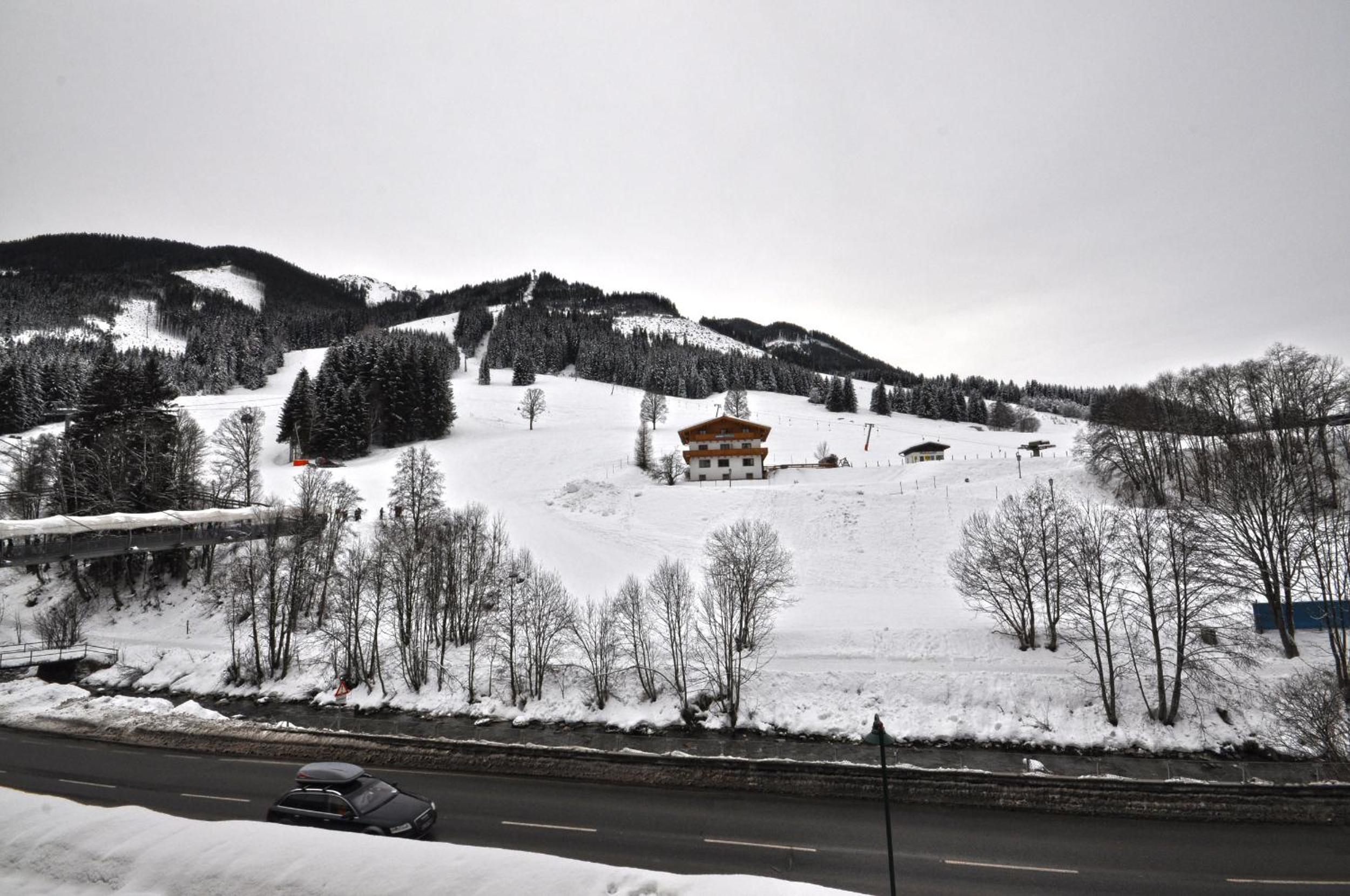 Appartementhaus Kristall incl Joker Card by All in One Apartments