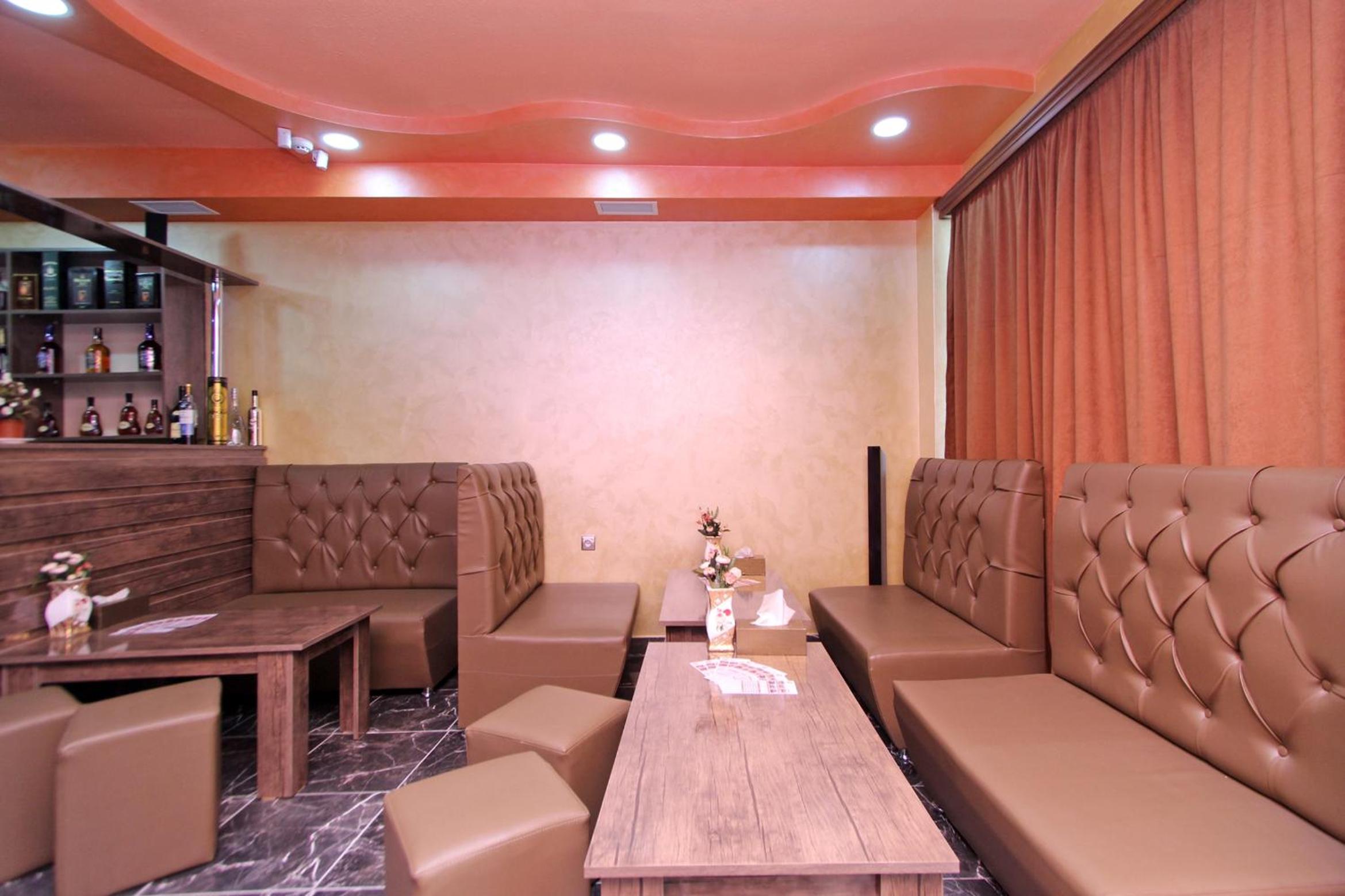 HOTEL N1
