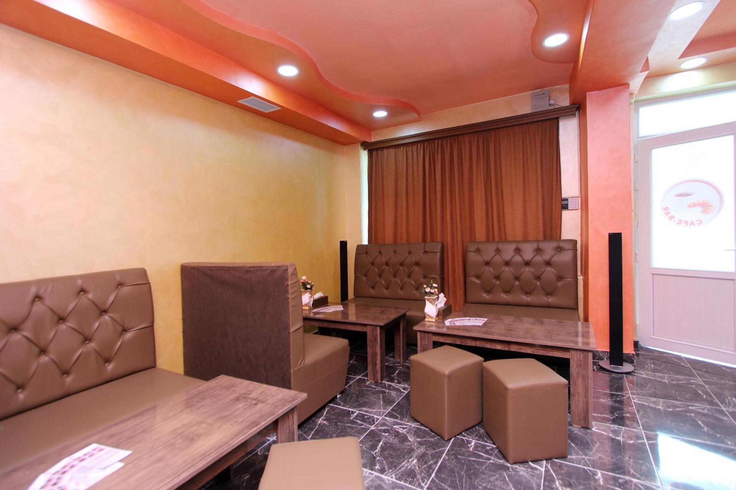HOTEL N1