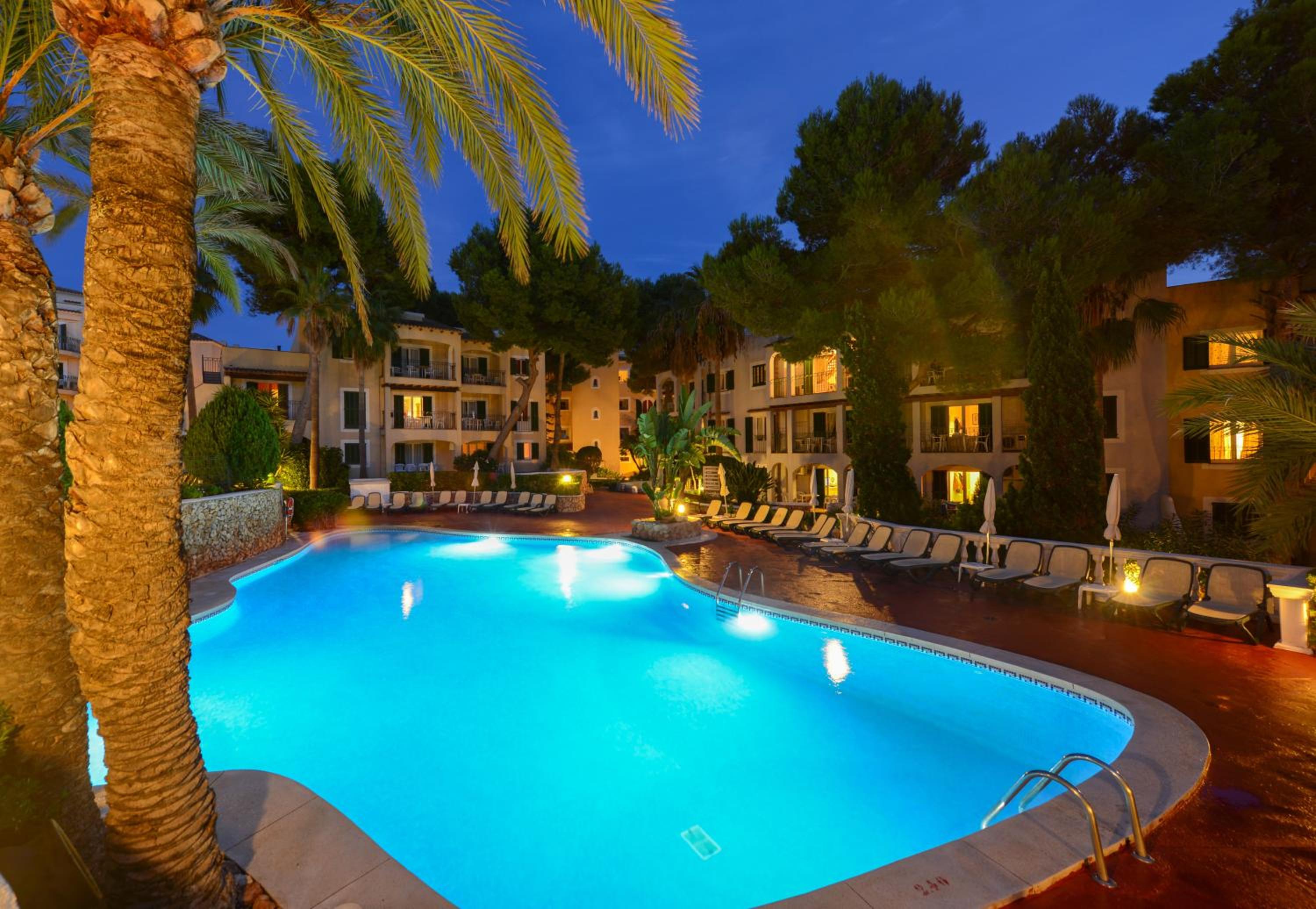 Aparthotel Ona Cala Pi Club en Cala Pi — recepcion & lobby
