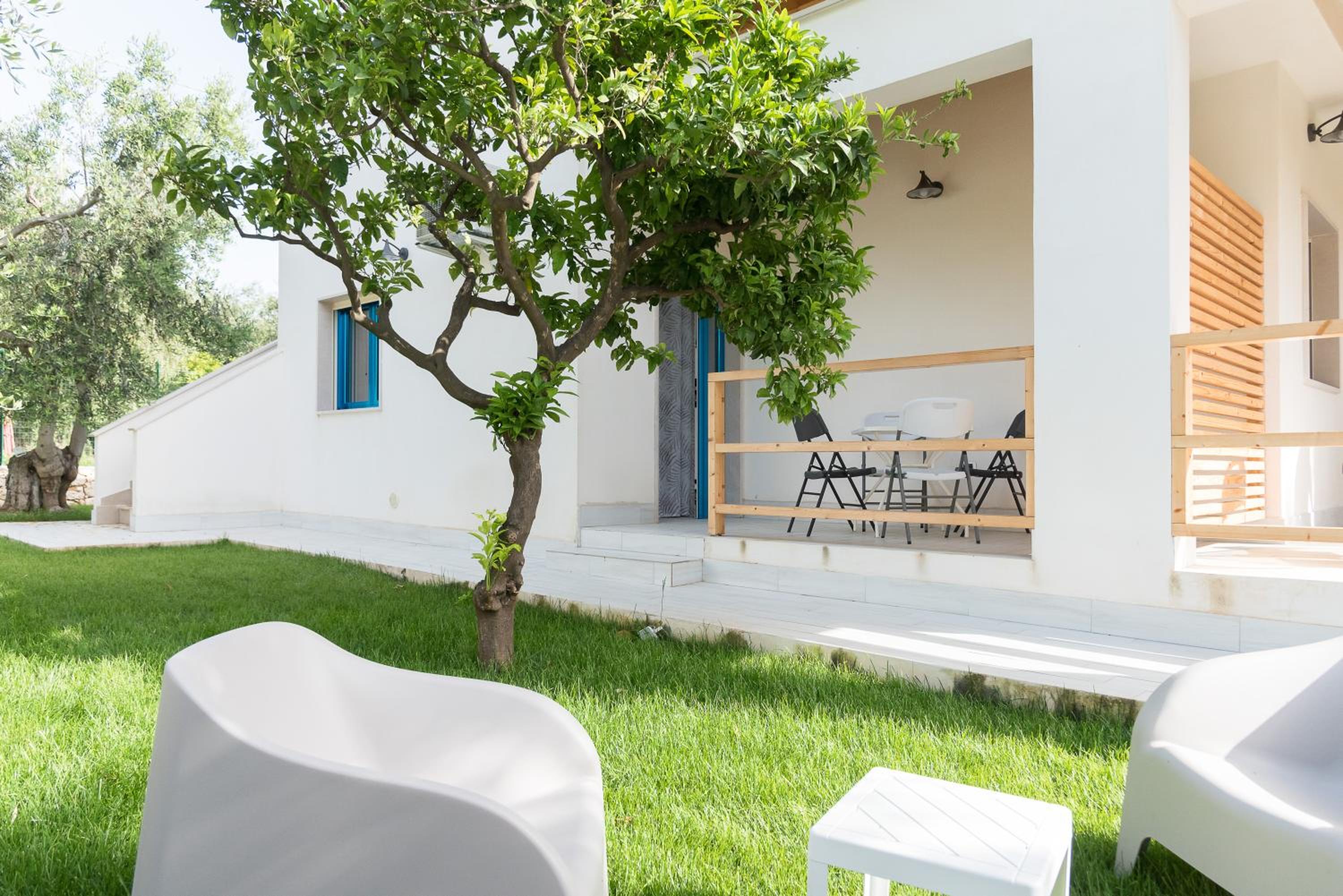 Scilla Marina en Mattinata — balance & terrace
