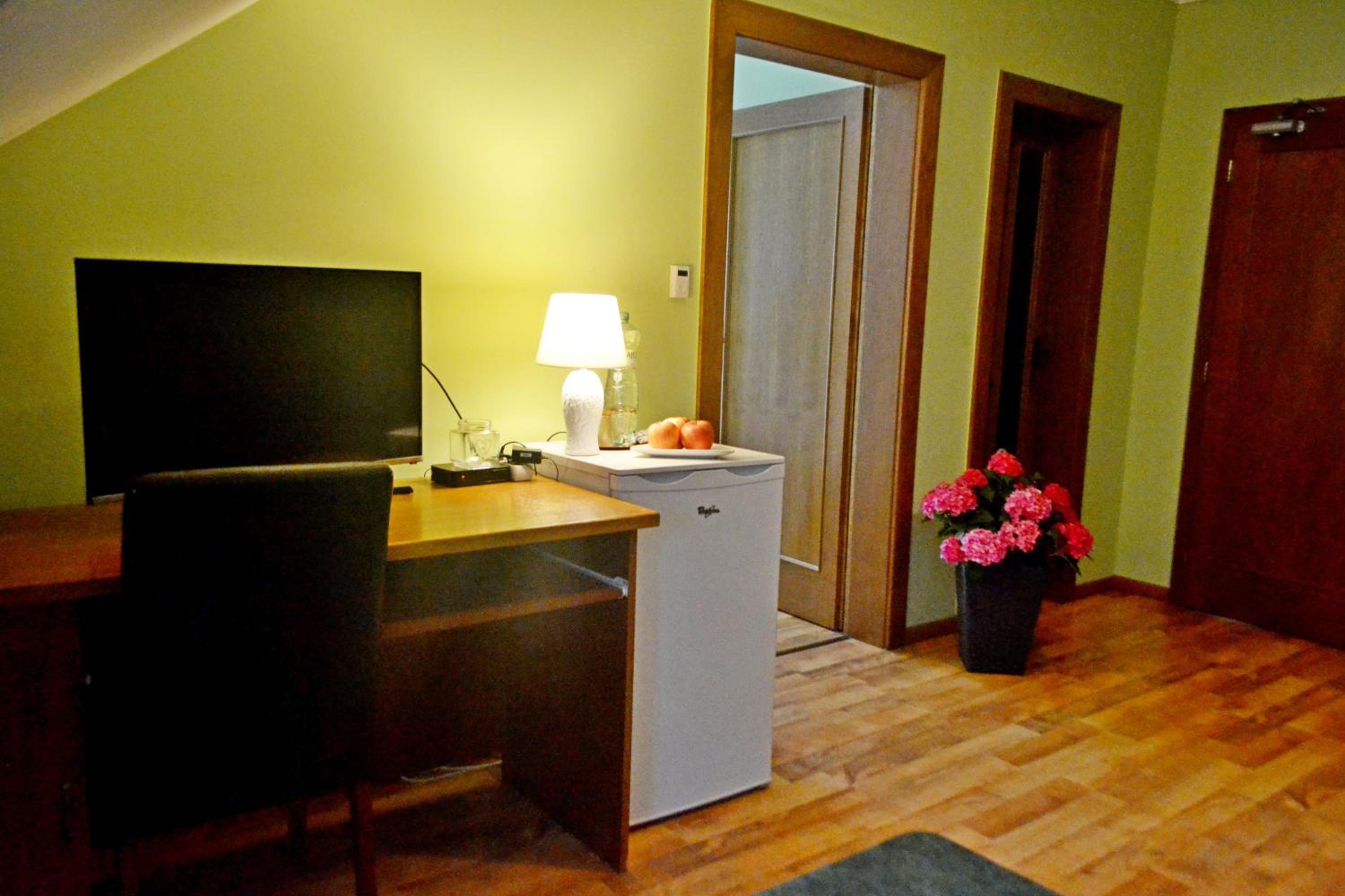 Photo 43