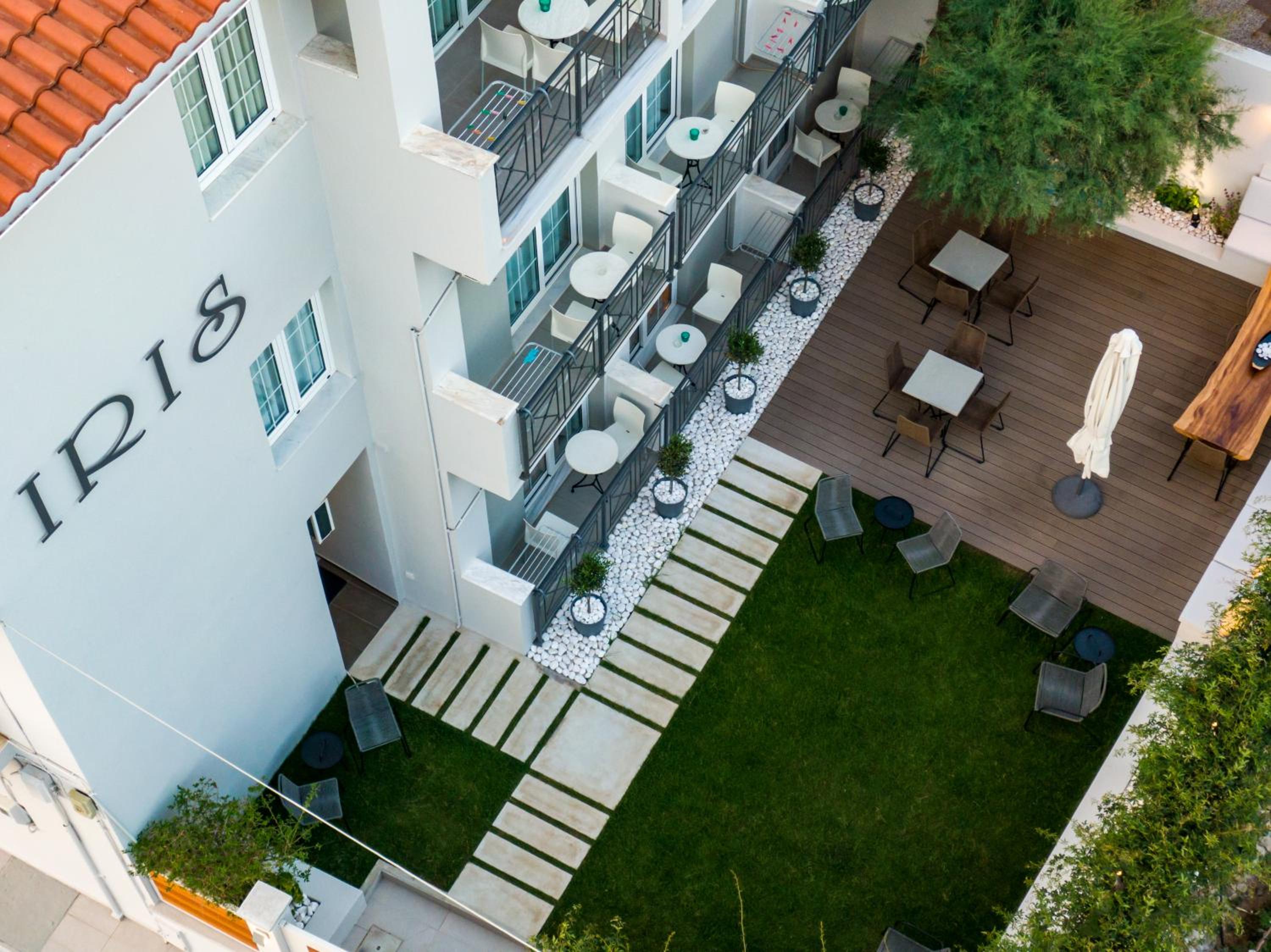 Hotel Iris Skiathos - Image 1