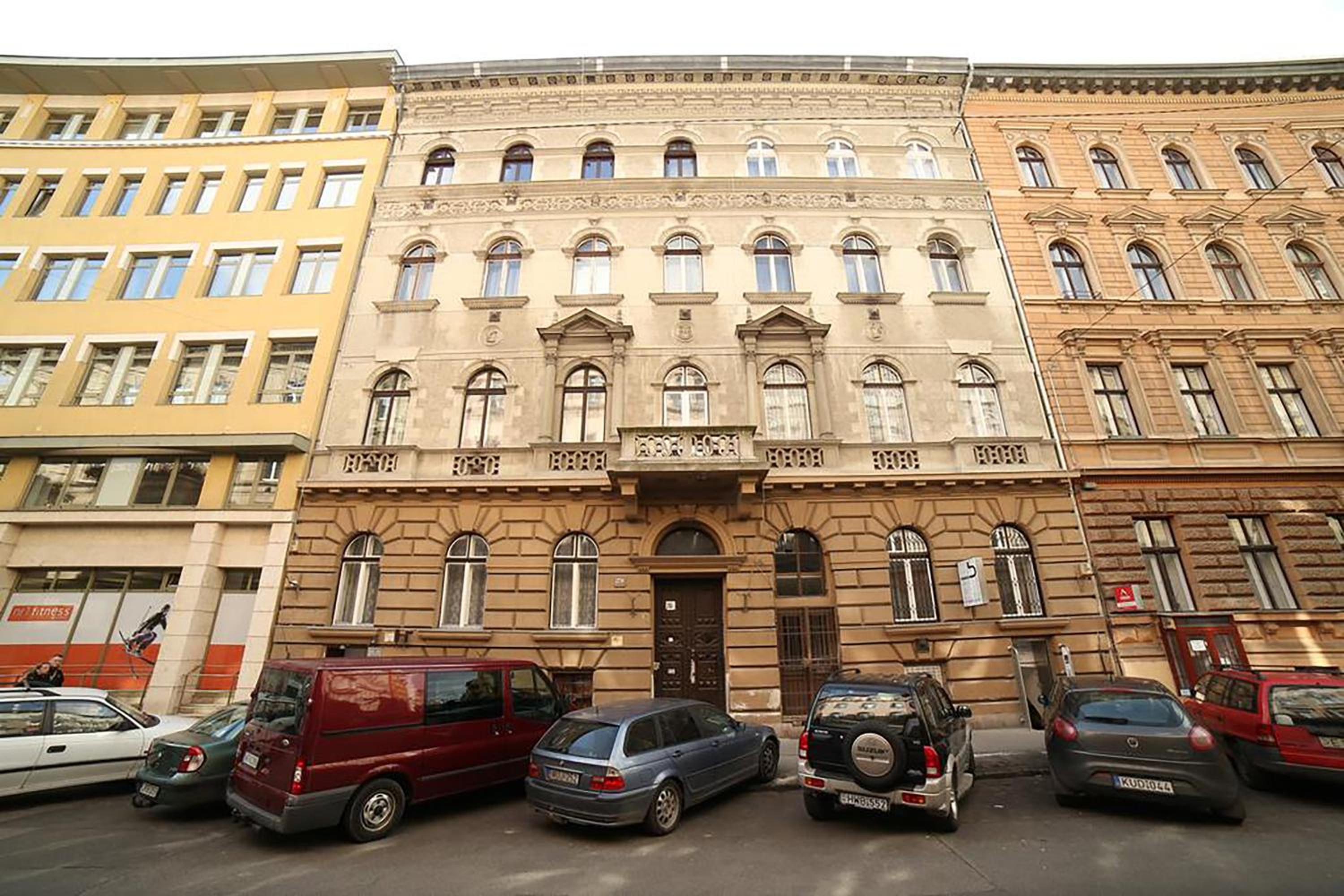 Photo 23