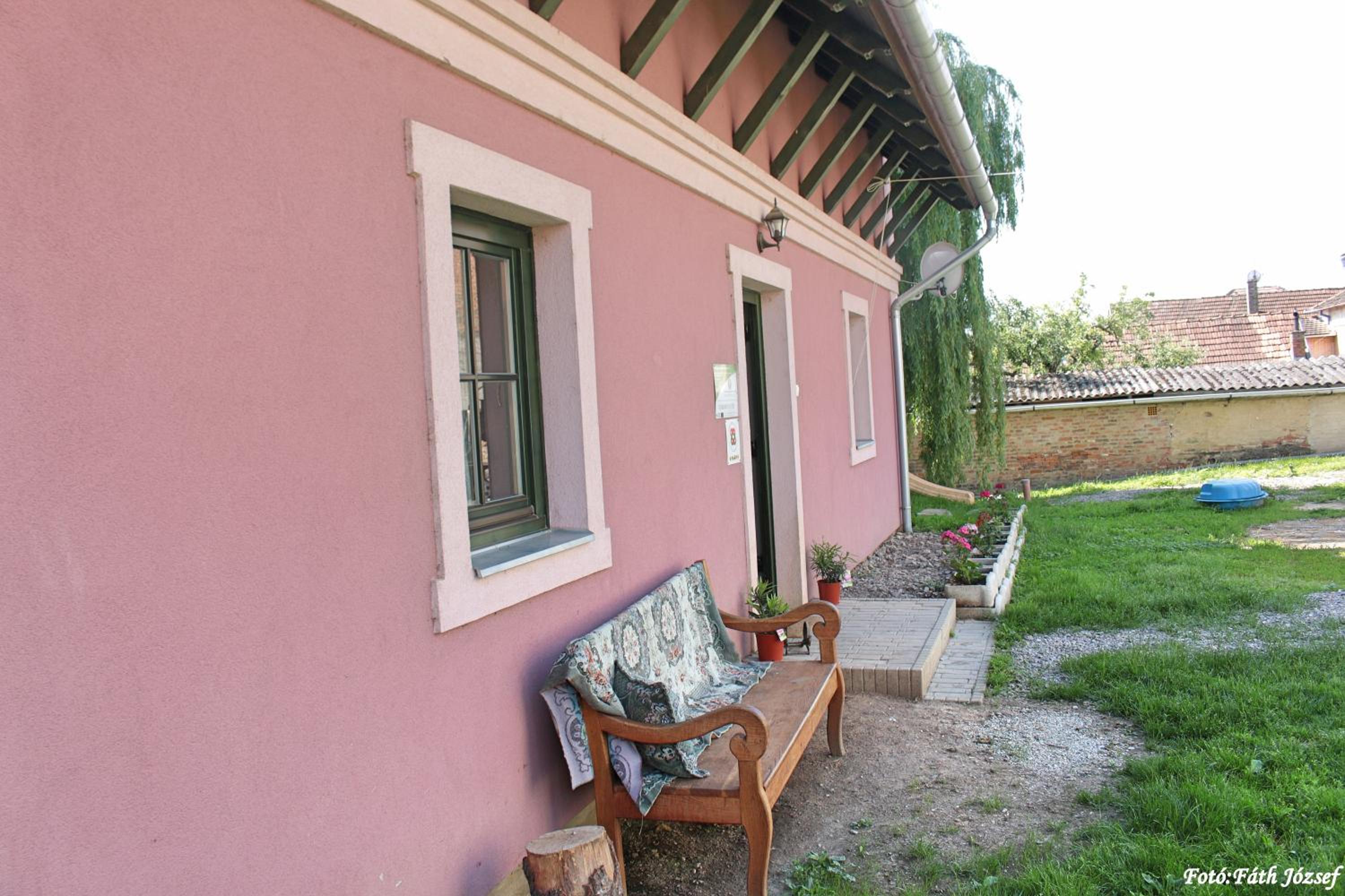 Photo 7