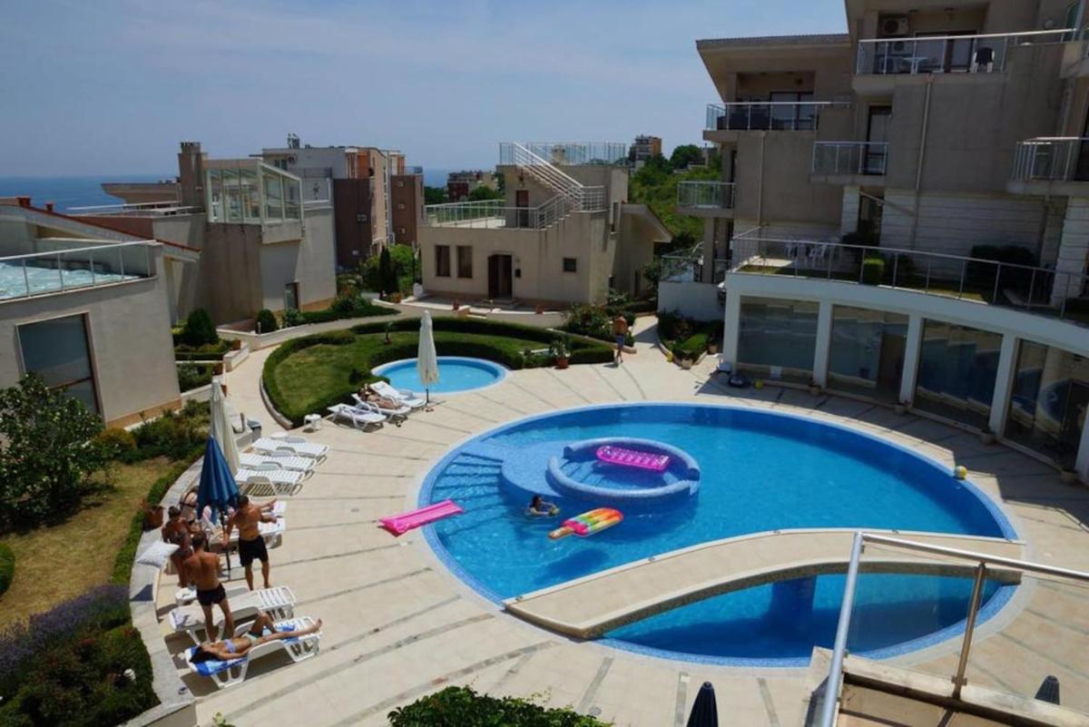 Exclusive Big Villa