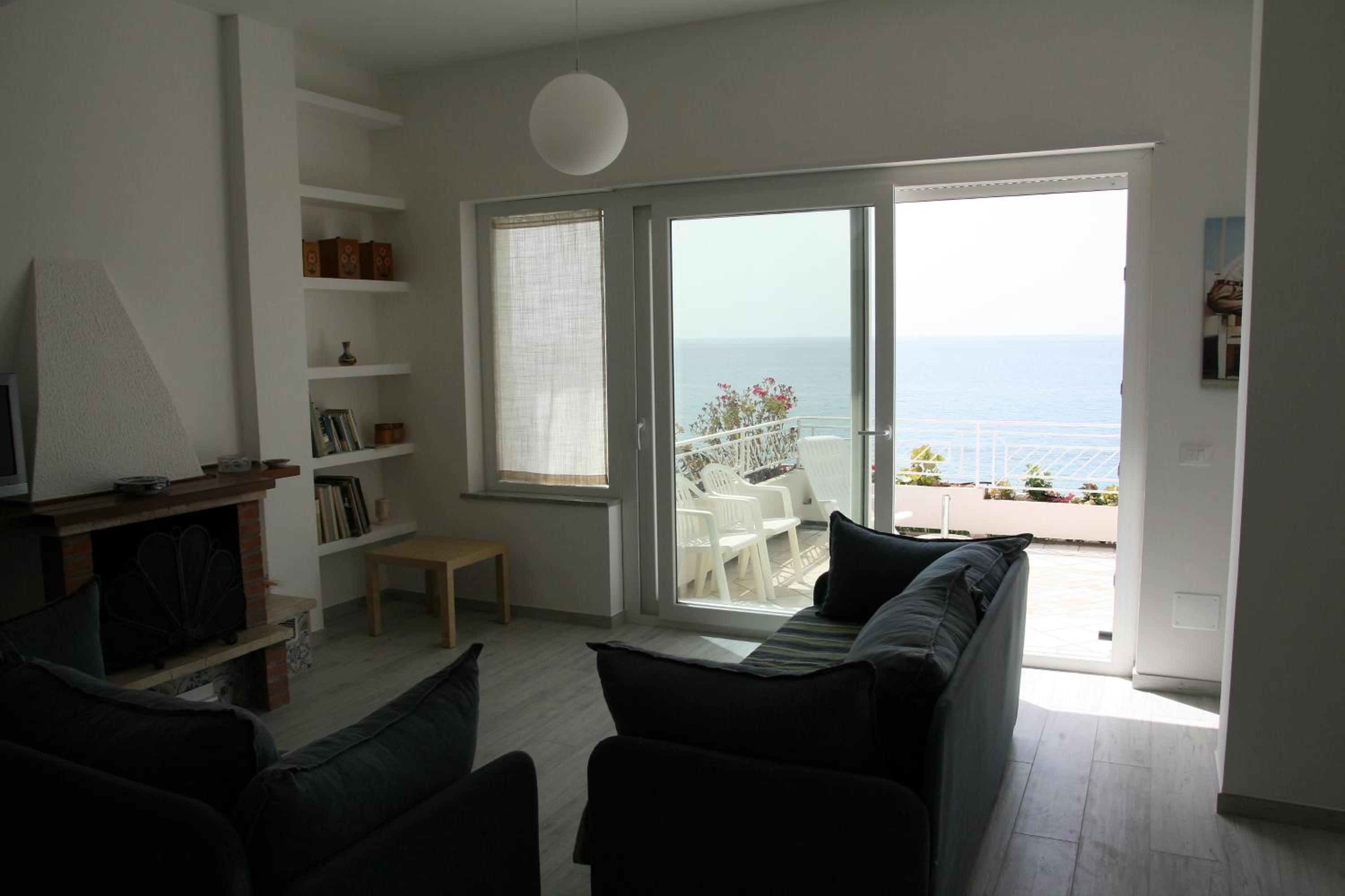 Villa Laura - sul mare photo 4