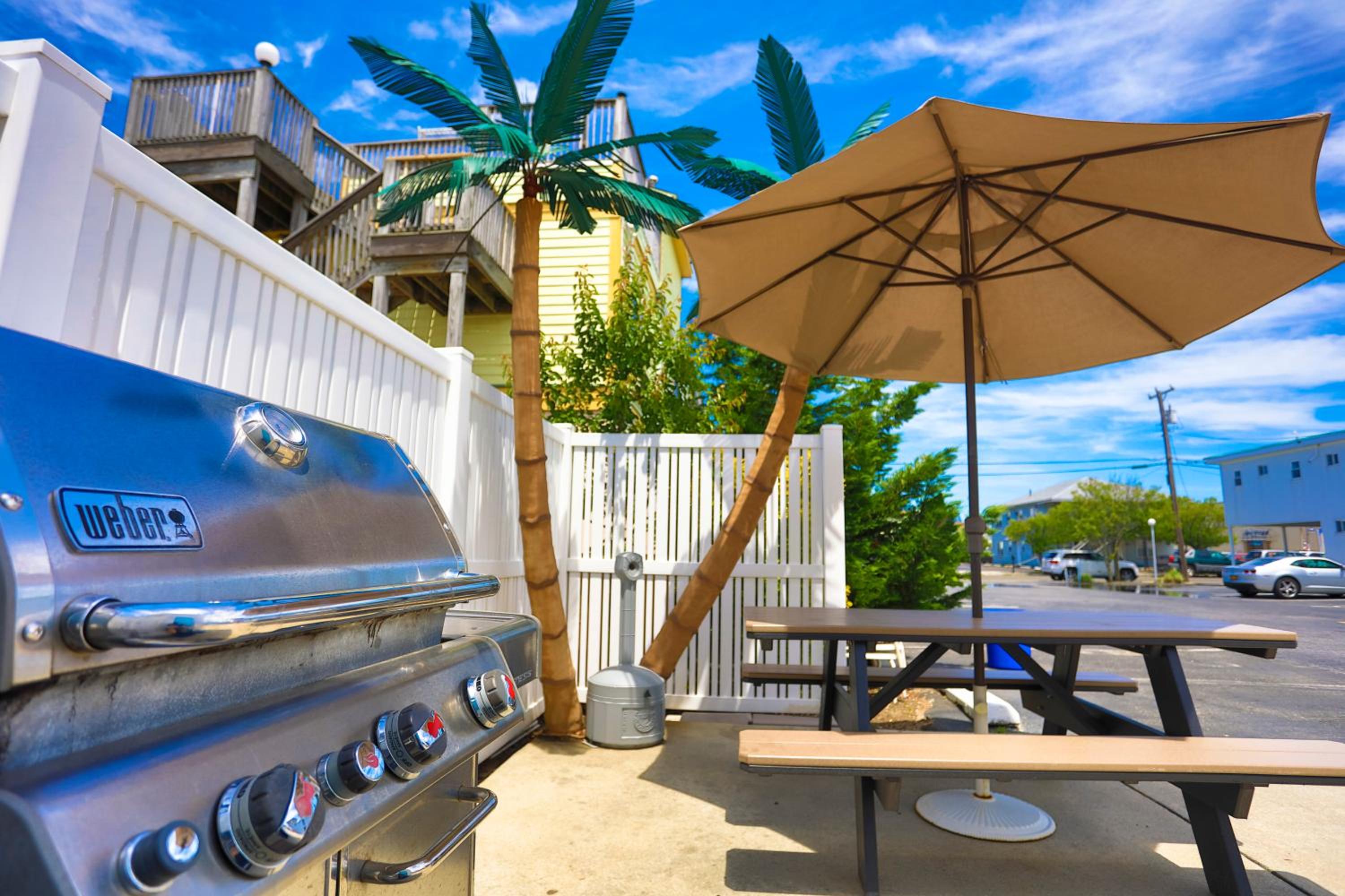 Riviera Resort & Suites