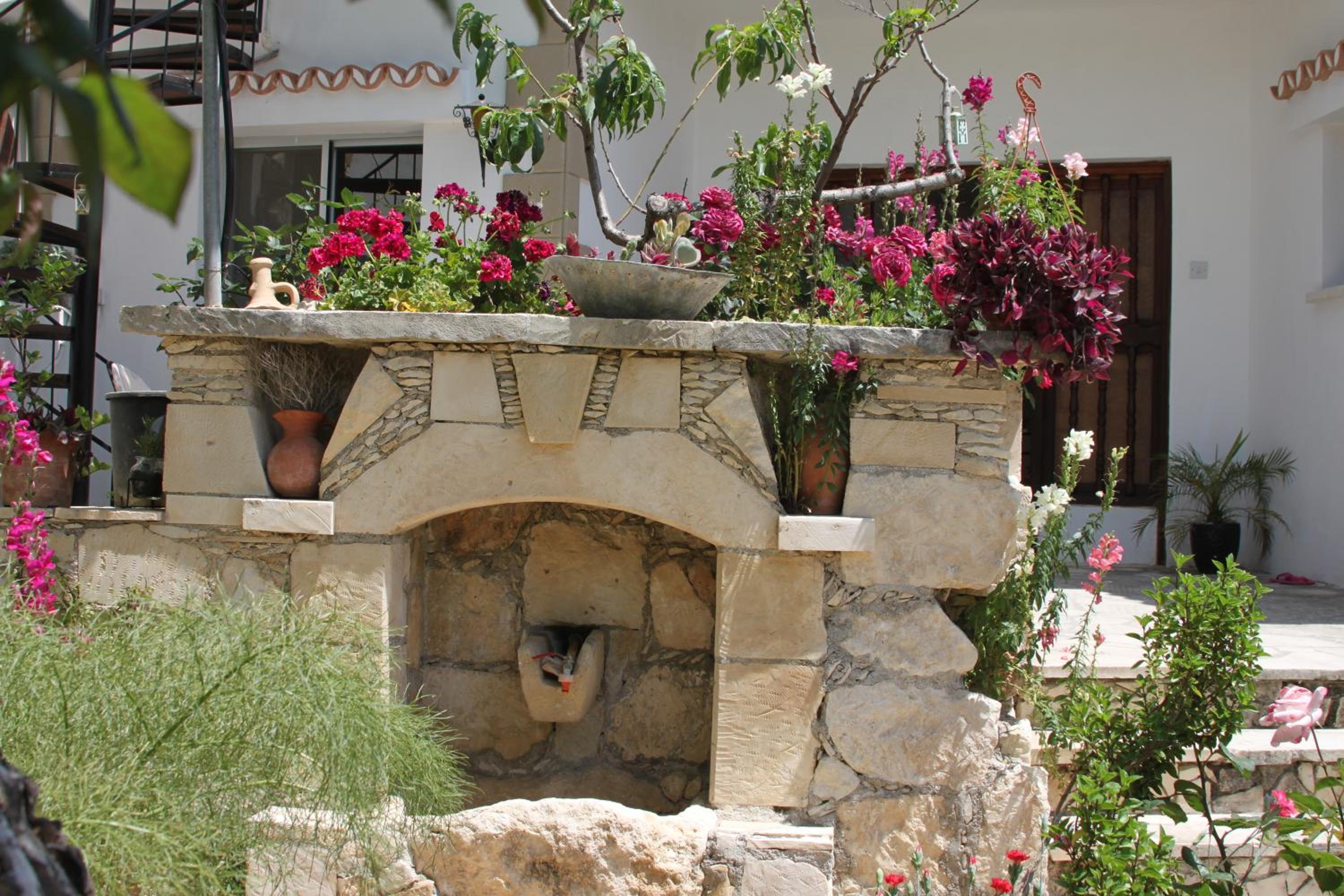 Rose Garden Villa Peristerona
