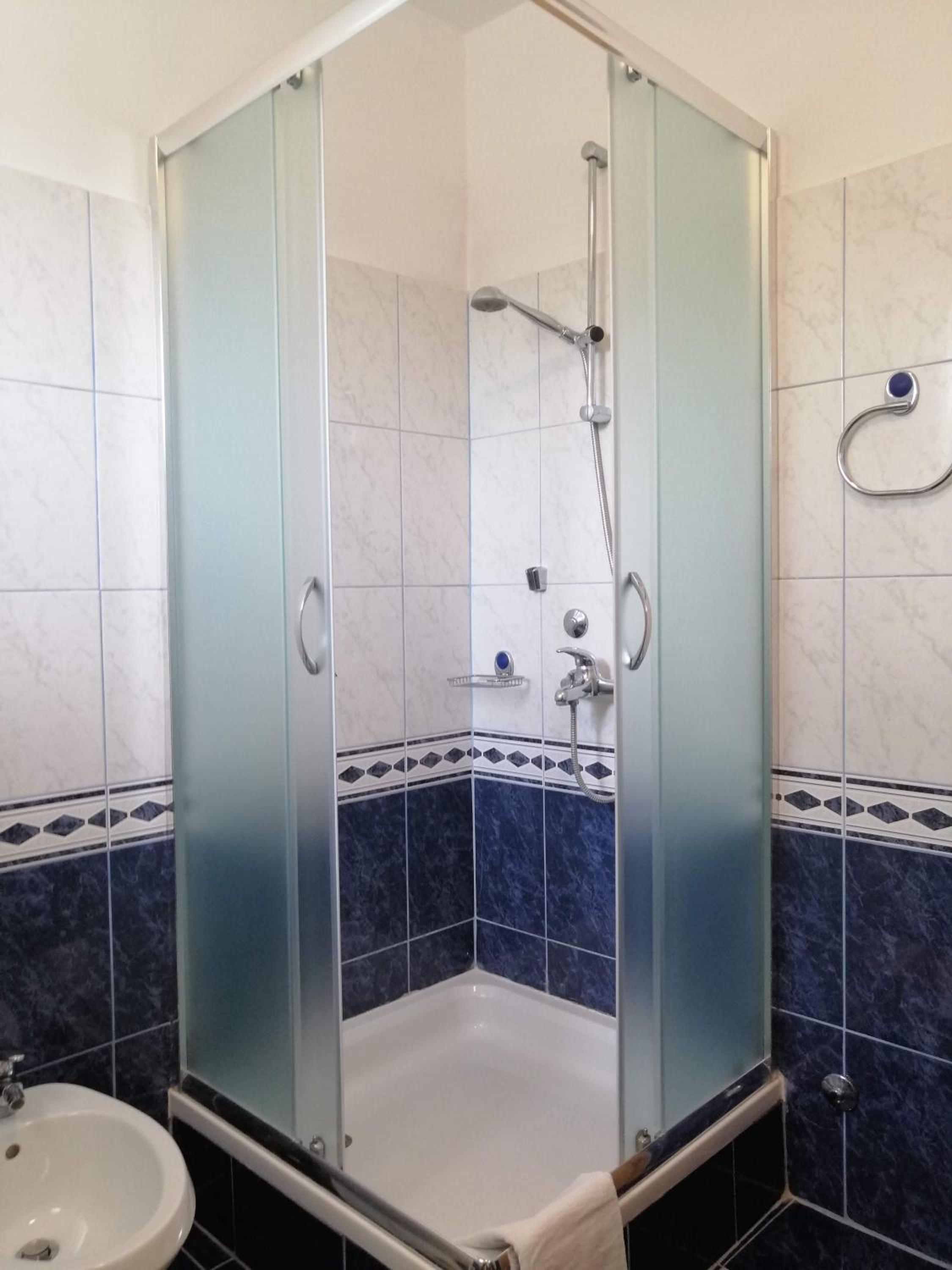 Gracia Apartments