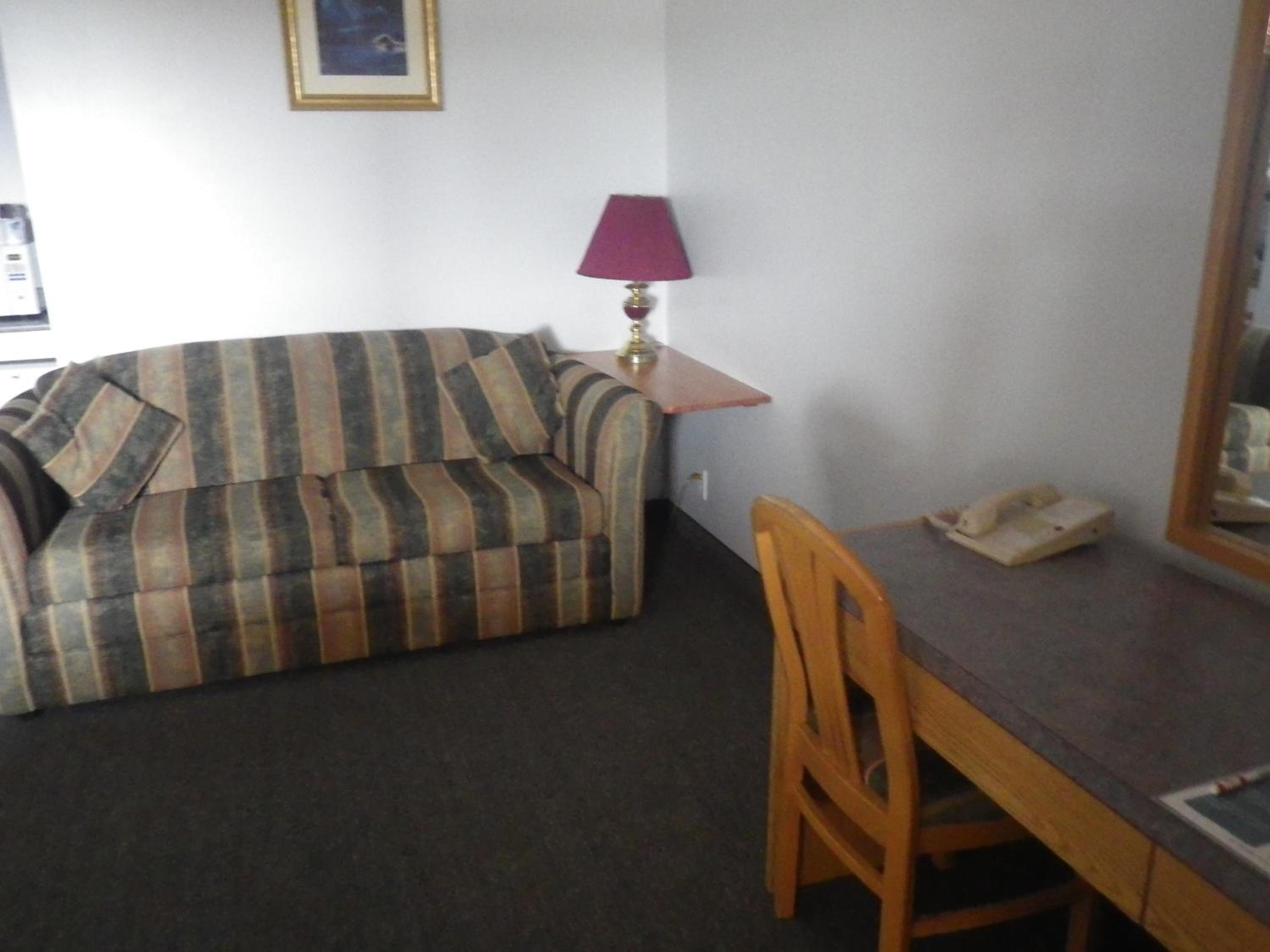 Photo 8