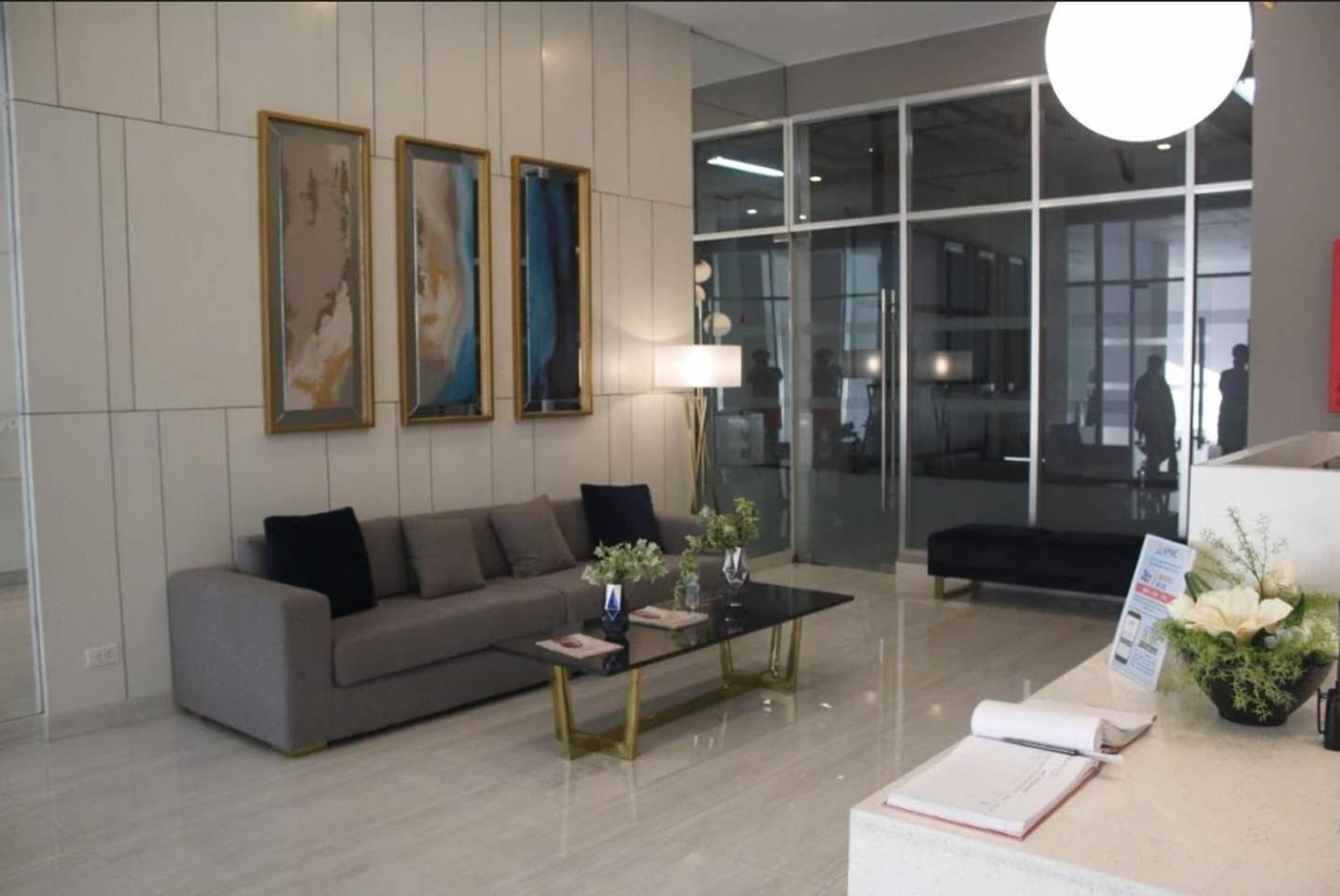New York Suite 1 at Avida Towers Aspira view 2