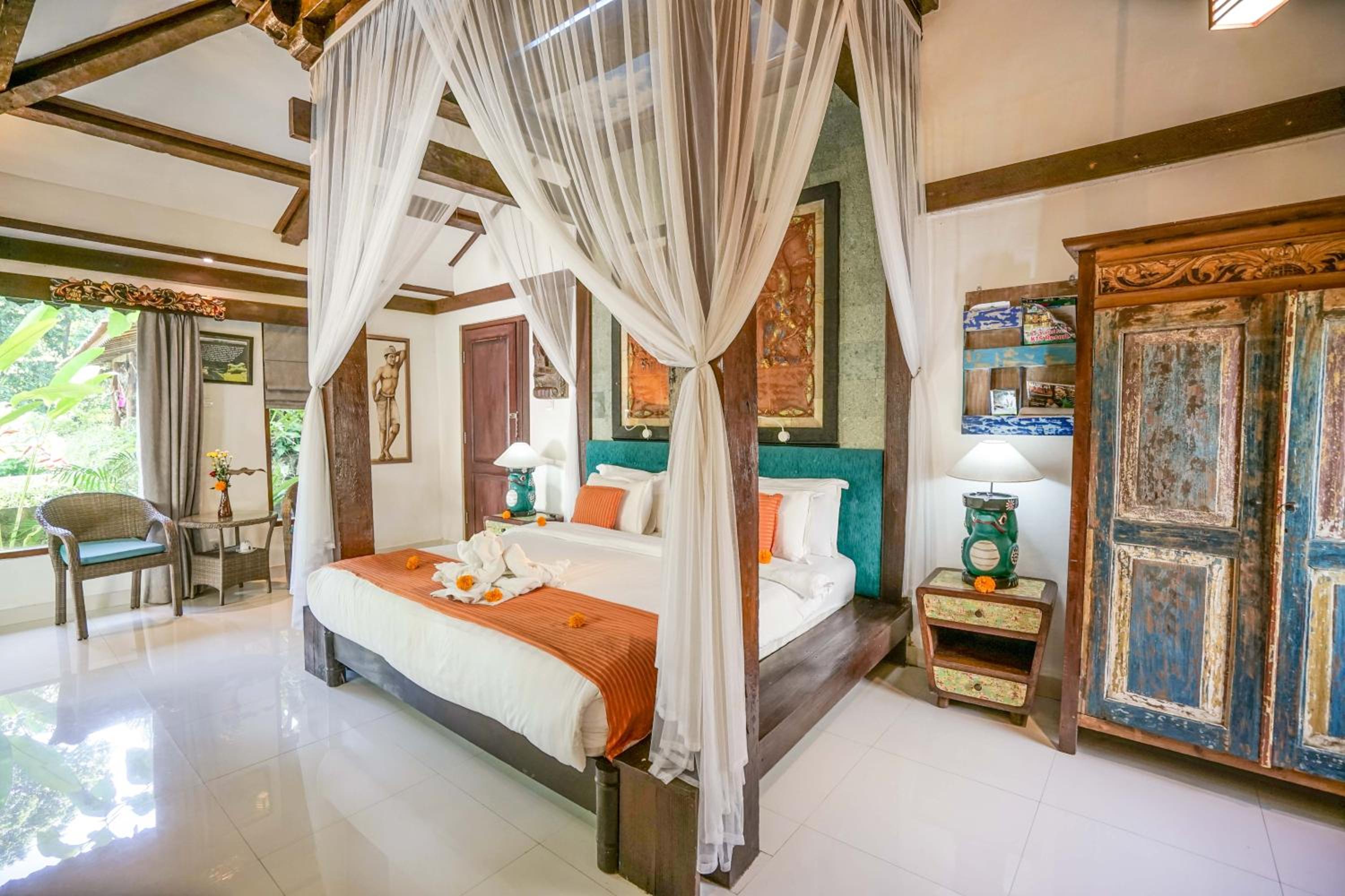 KTS Balinese Villas