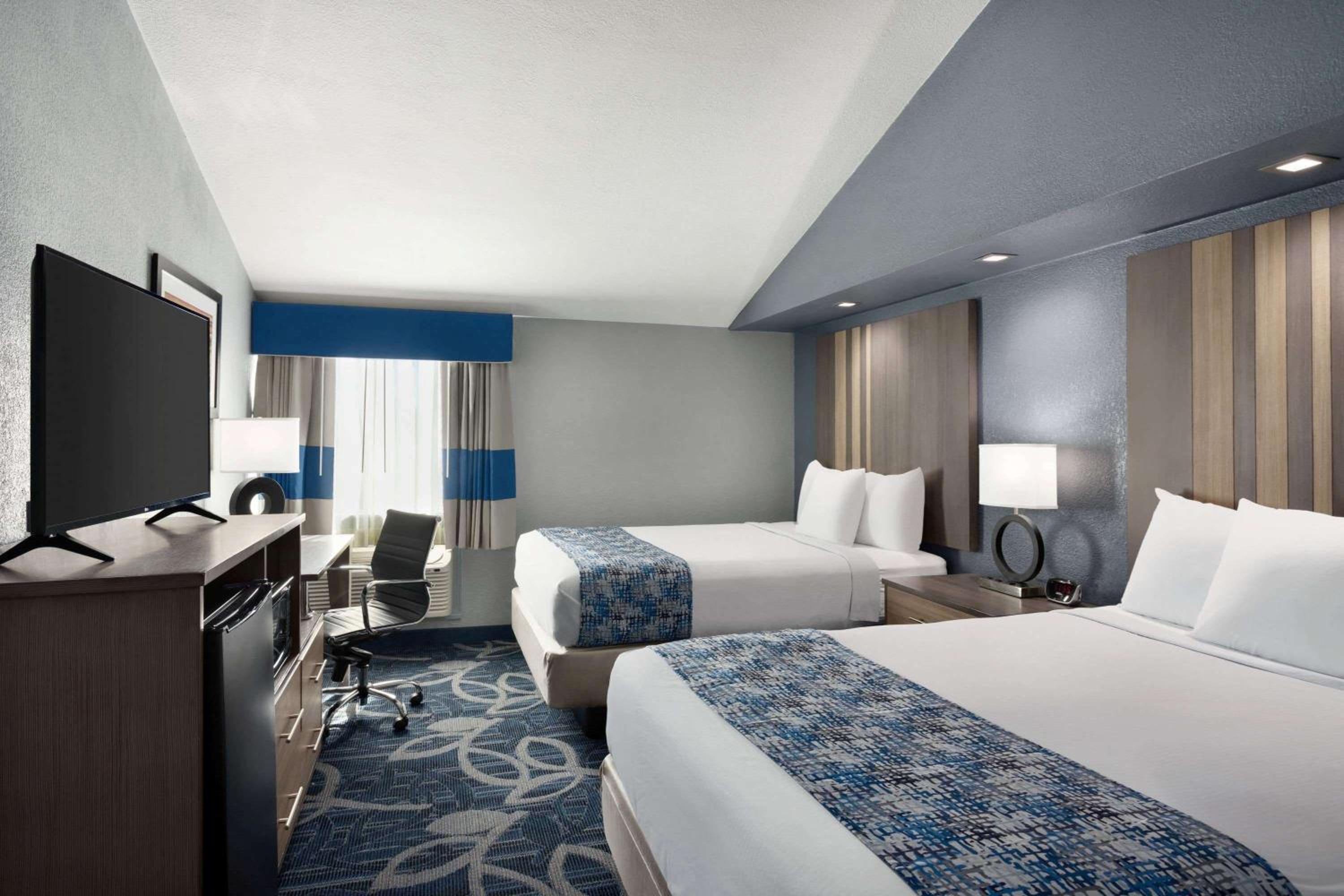 Quality Inn Shawnee North I-40