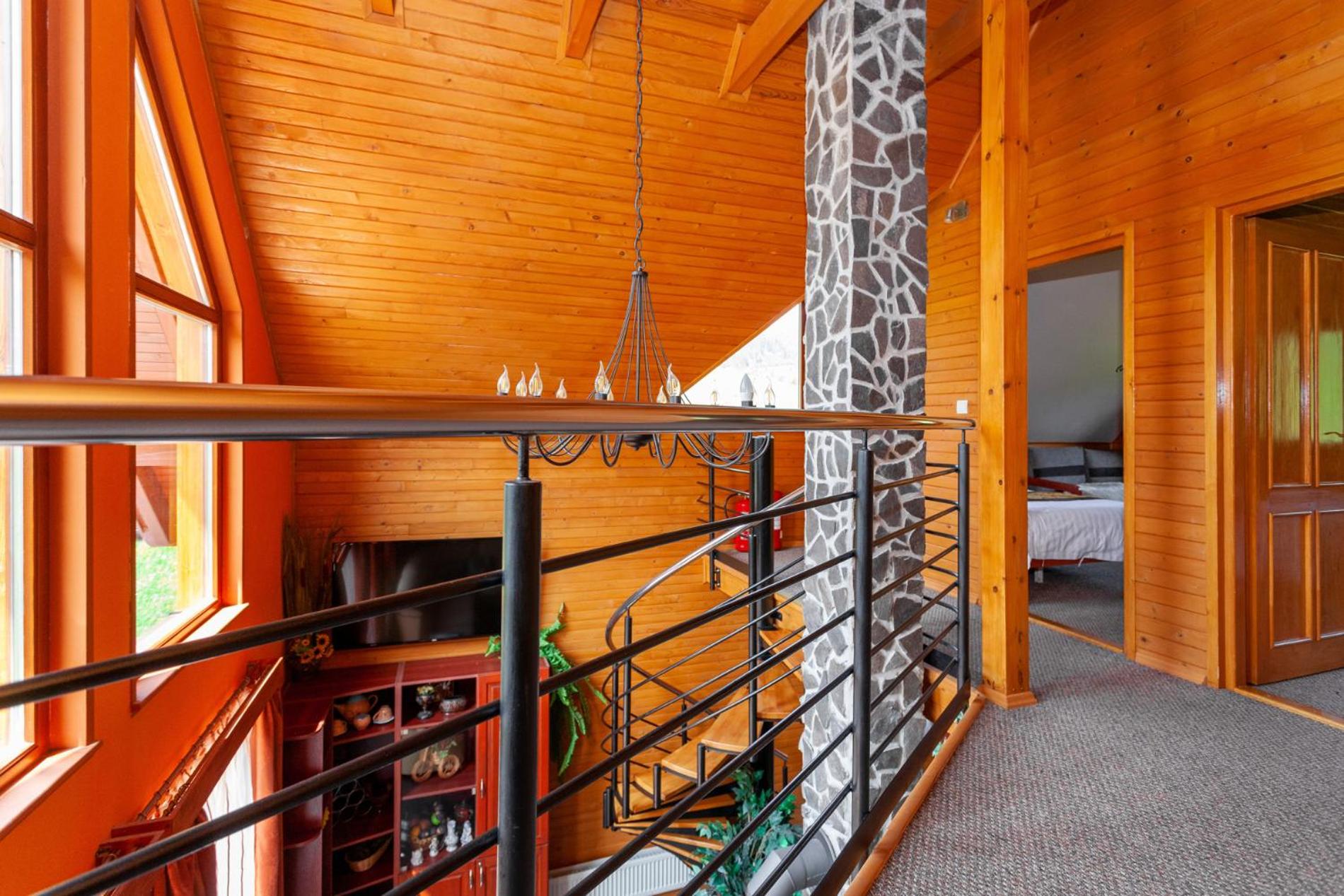 Winter & Summer - Chalets