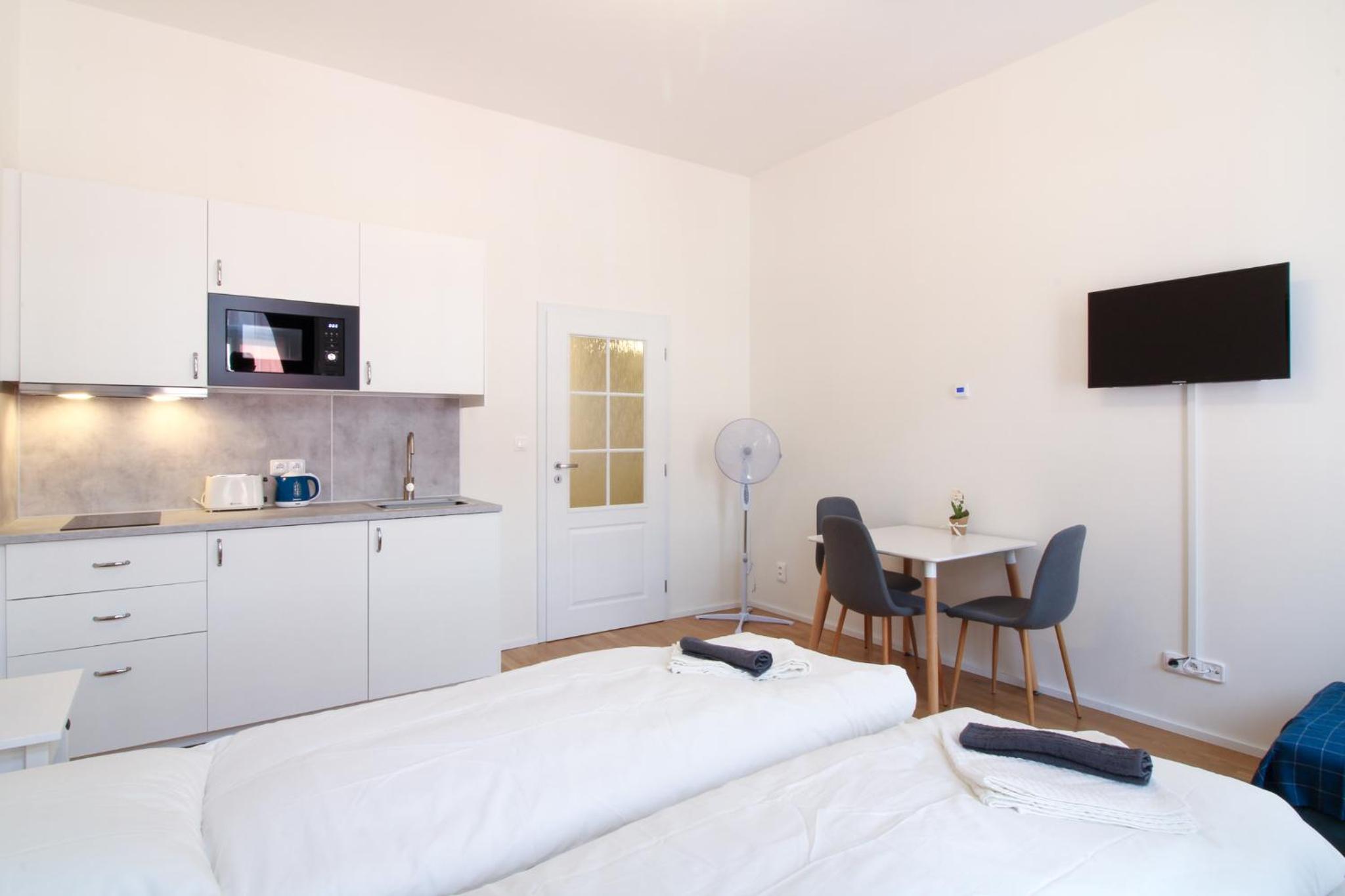 Bouquet Apartments