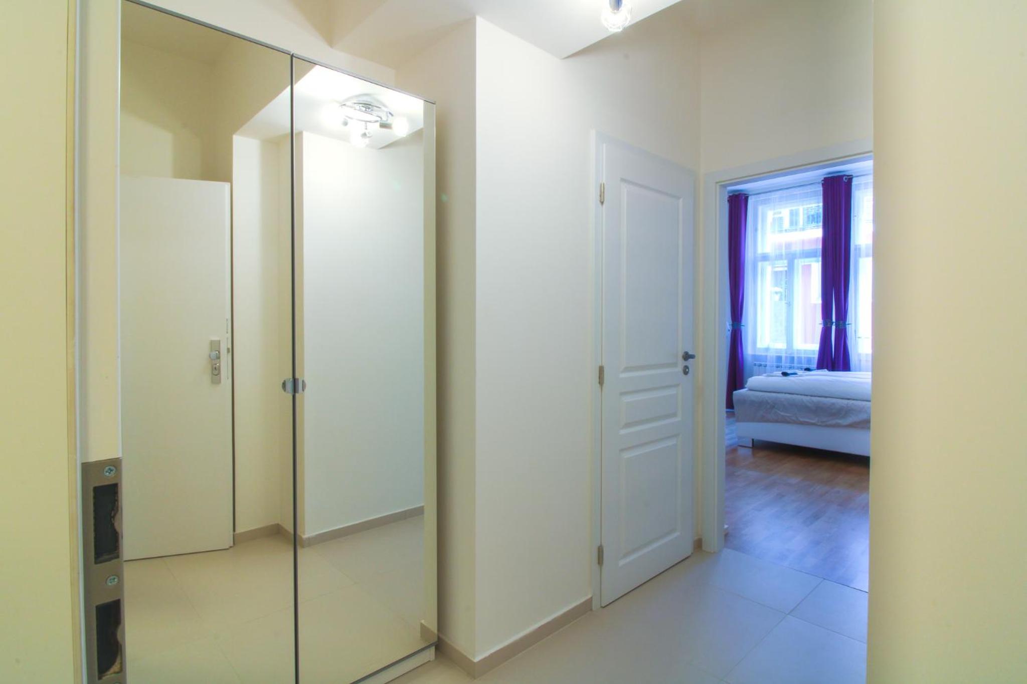 Bouquet Apartments