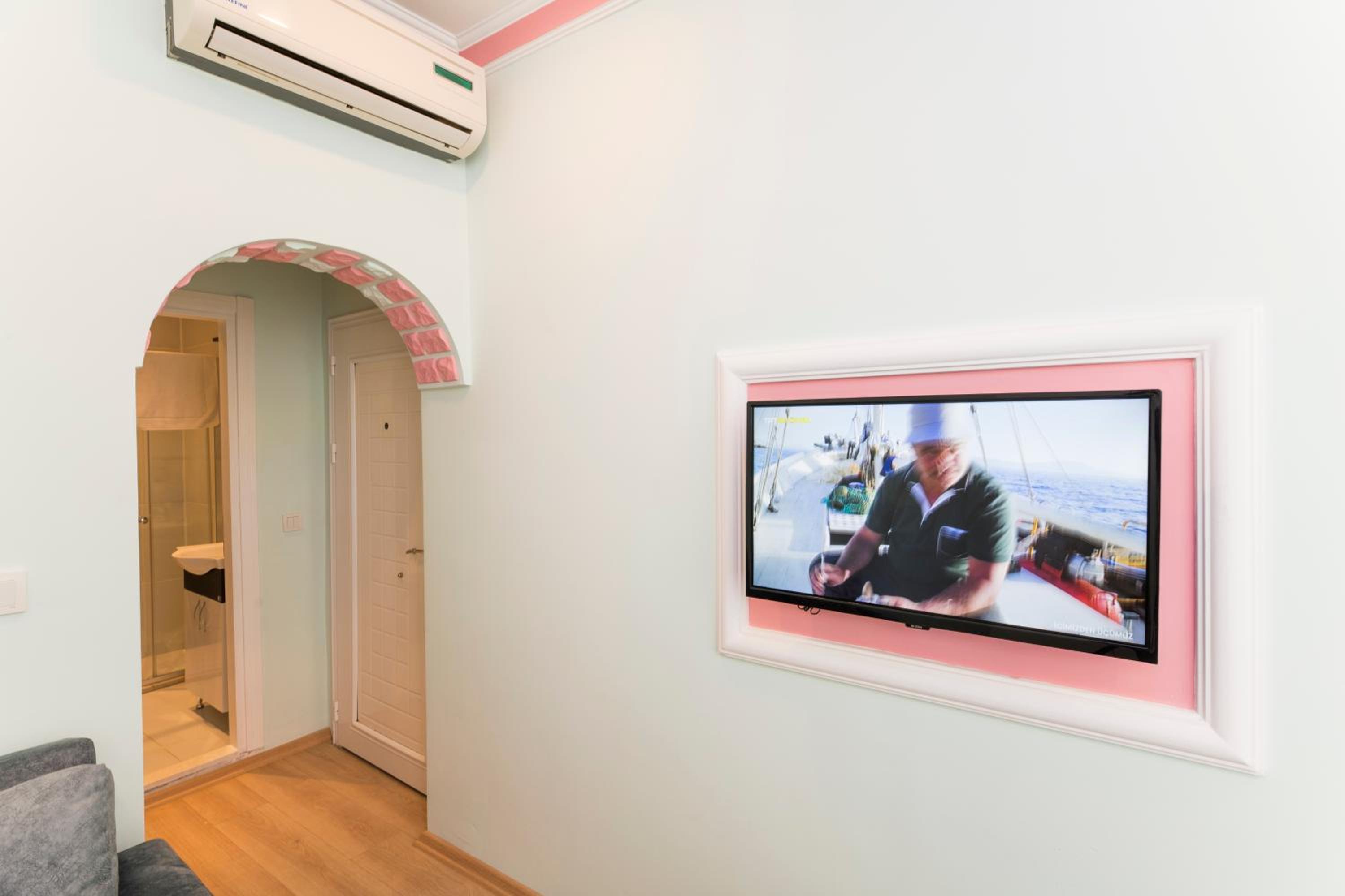 TAXİM ELEGANCE SUİTES - Image 24