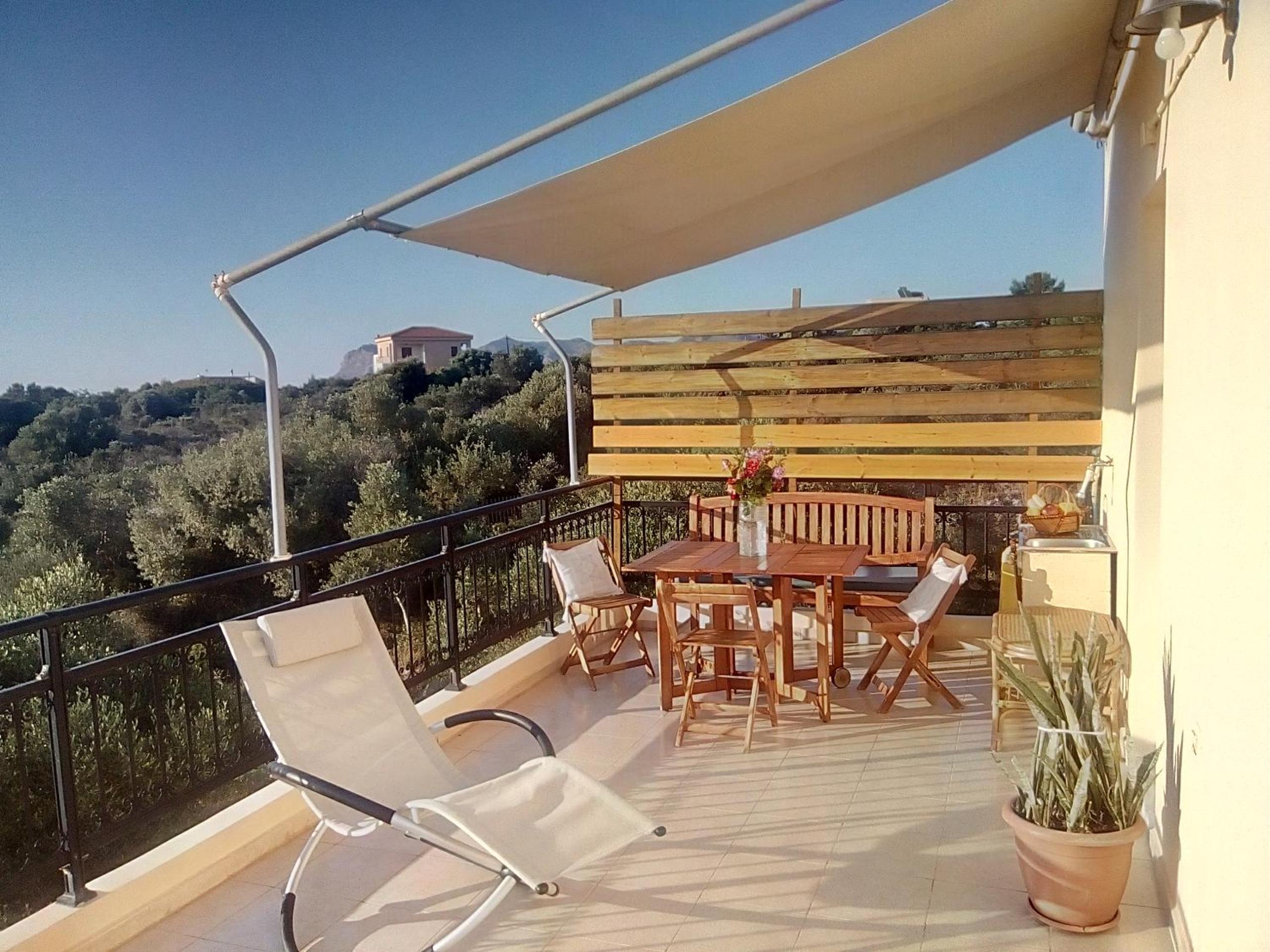 Manolo s olive farm, apartment with seaview view 2