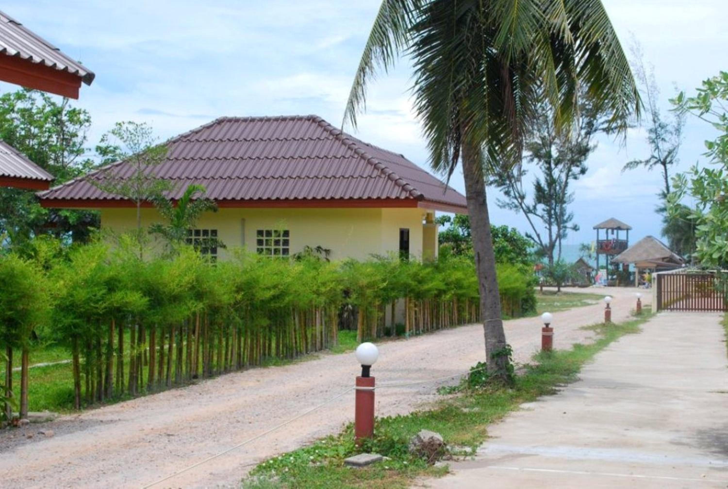 Bamboo Resort