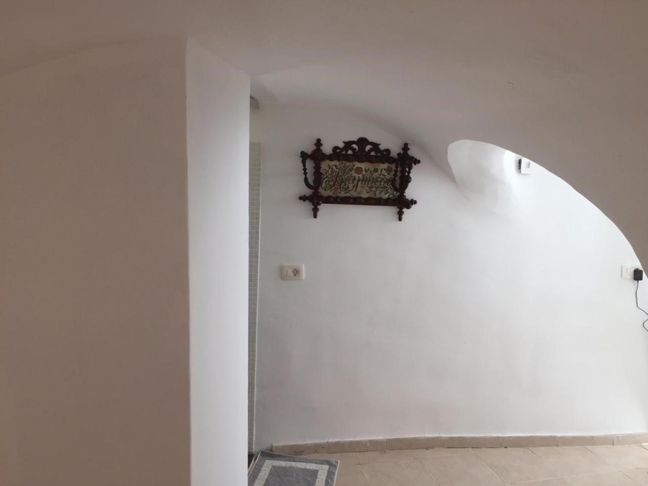 Oia Vacations - Marcos Rooms - Property Image 26