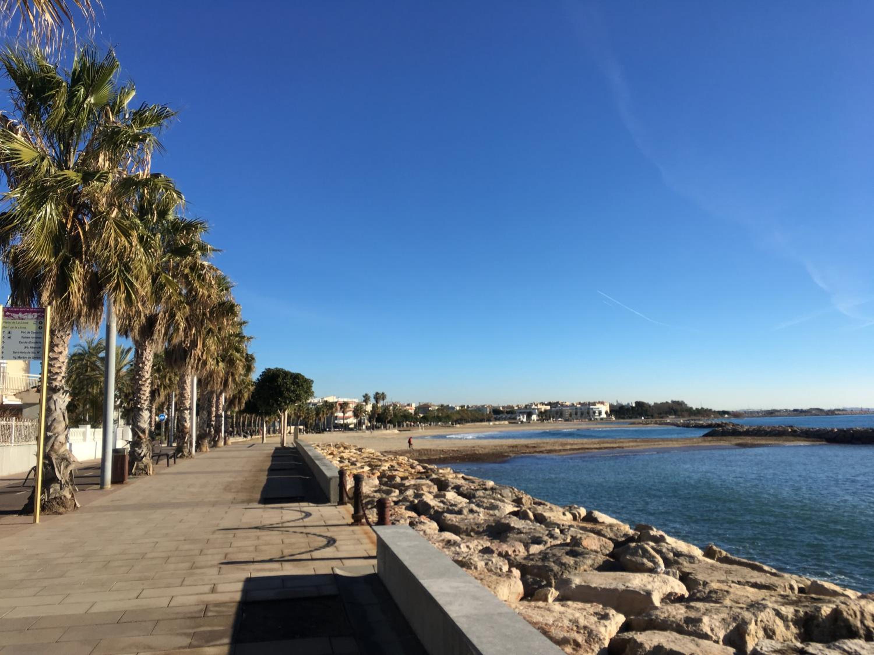 Terrasse vue mer a 20m plage Cambrils. Locamar Apt Lourdes view 4
