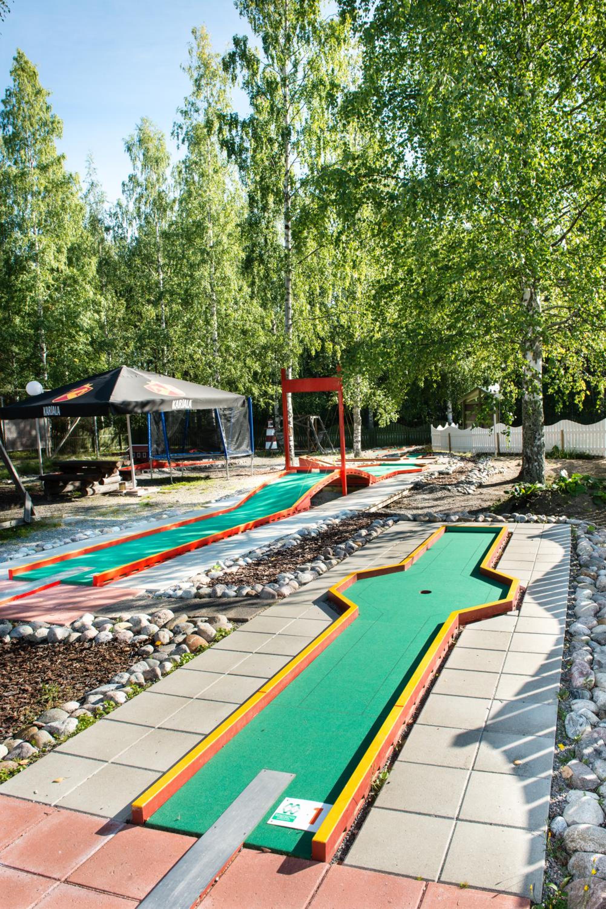 Ruoke Holiday Village