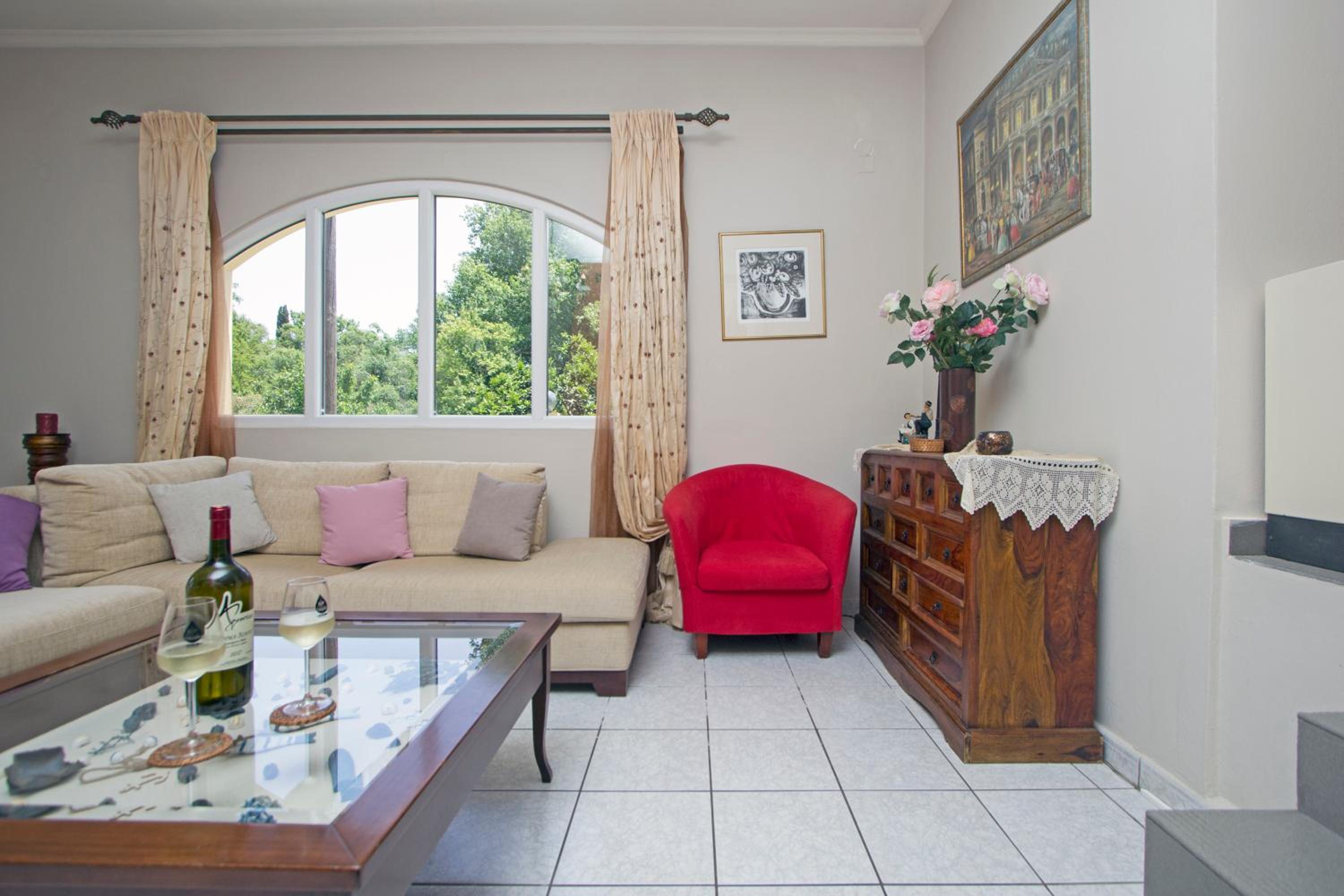 iliachtida apartment view 3