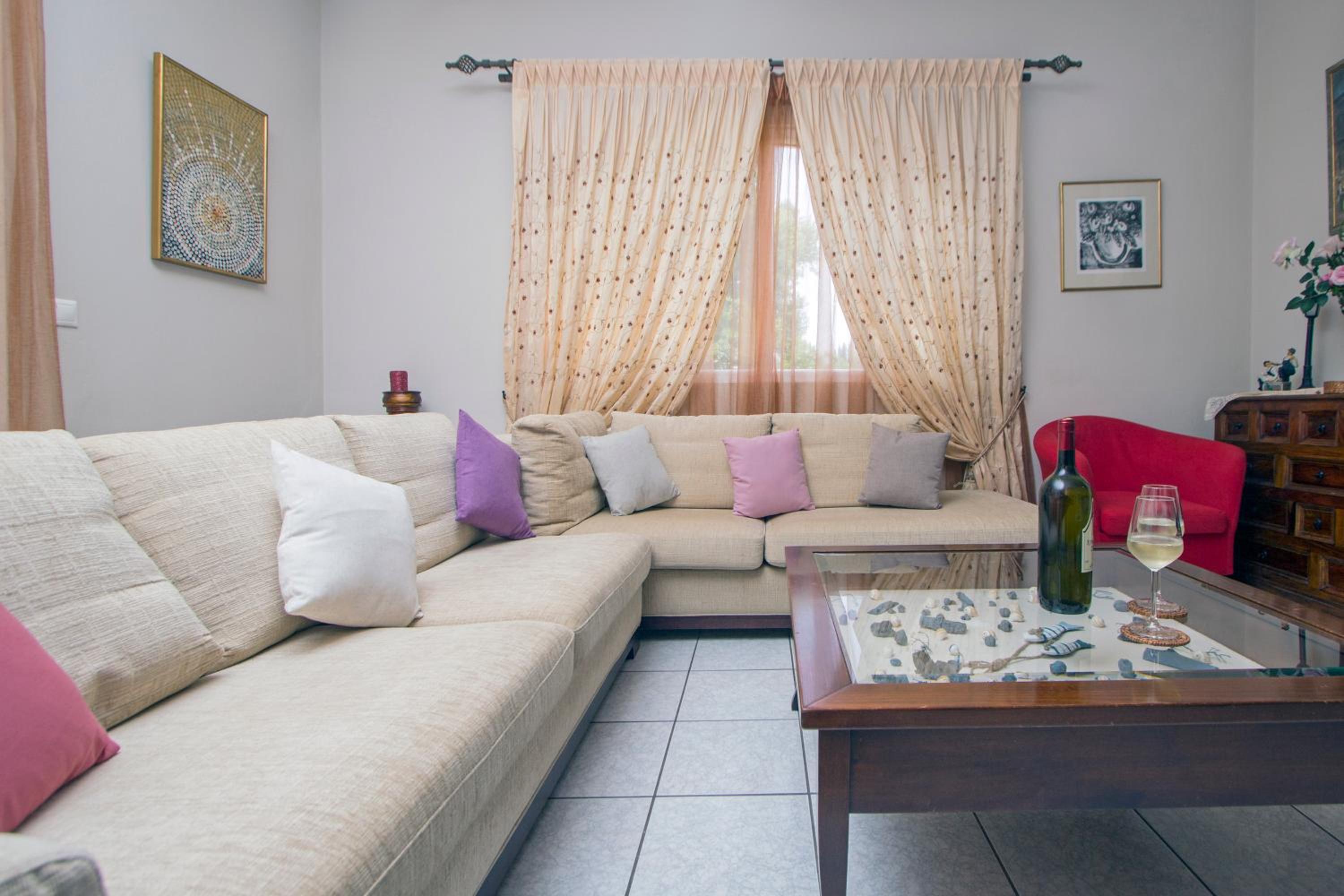 iliachtida apartment view 4