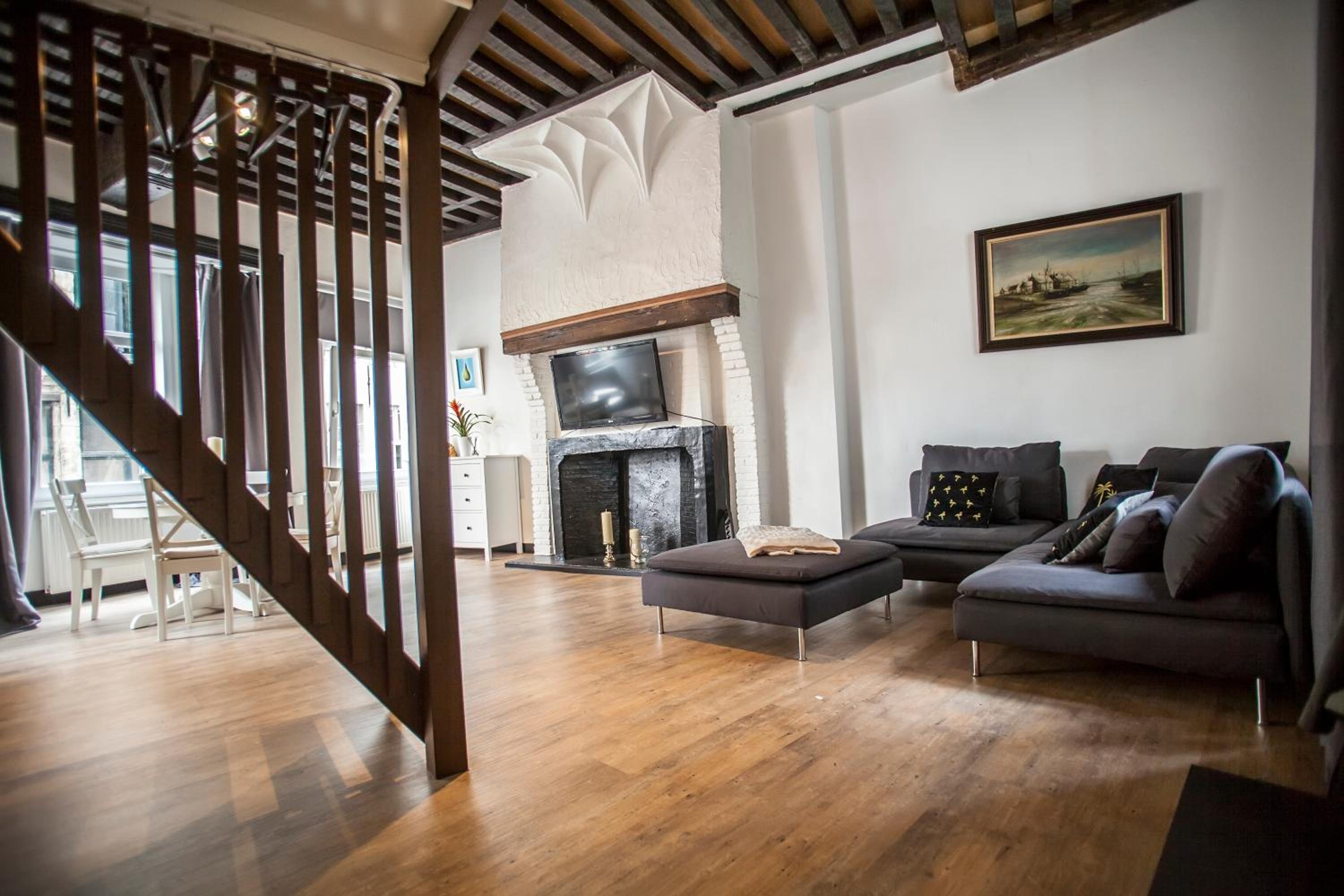 Luxury Suites Cathedral by Rikas Hotels
