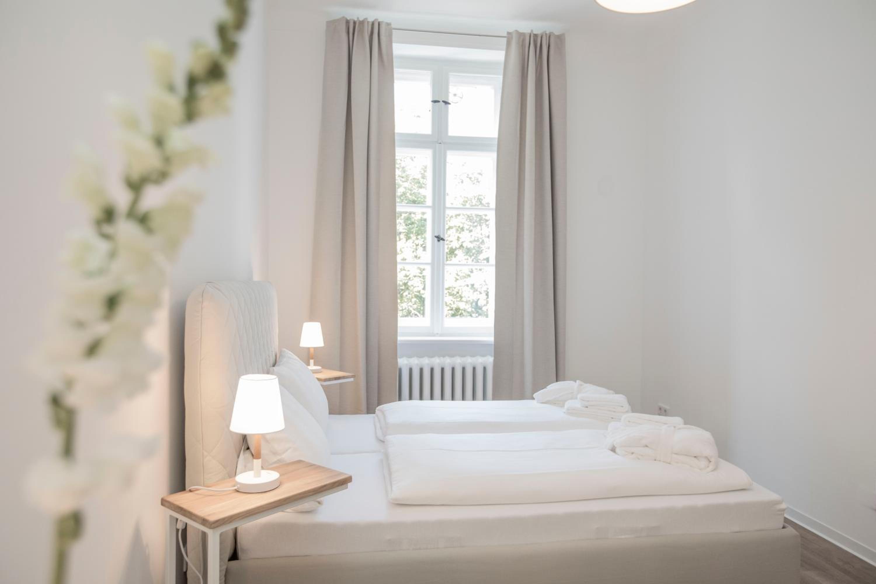 Boardinghouse Flensburg - by Zimmer FREI! Holidays