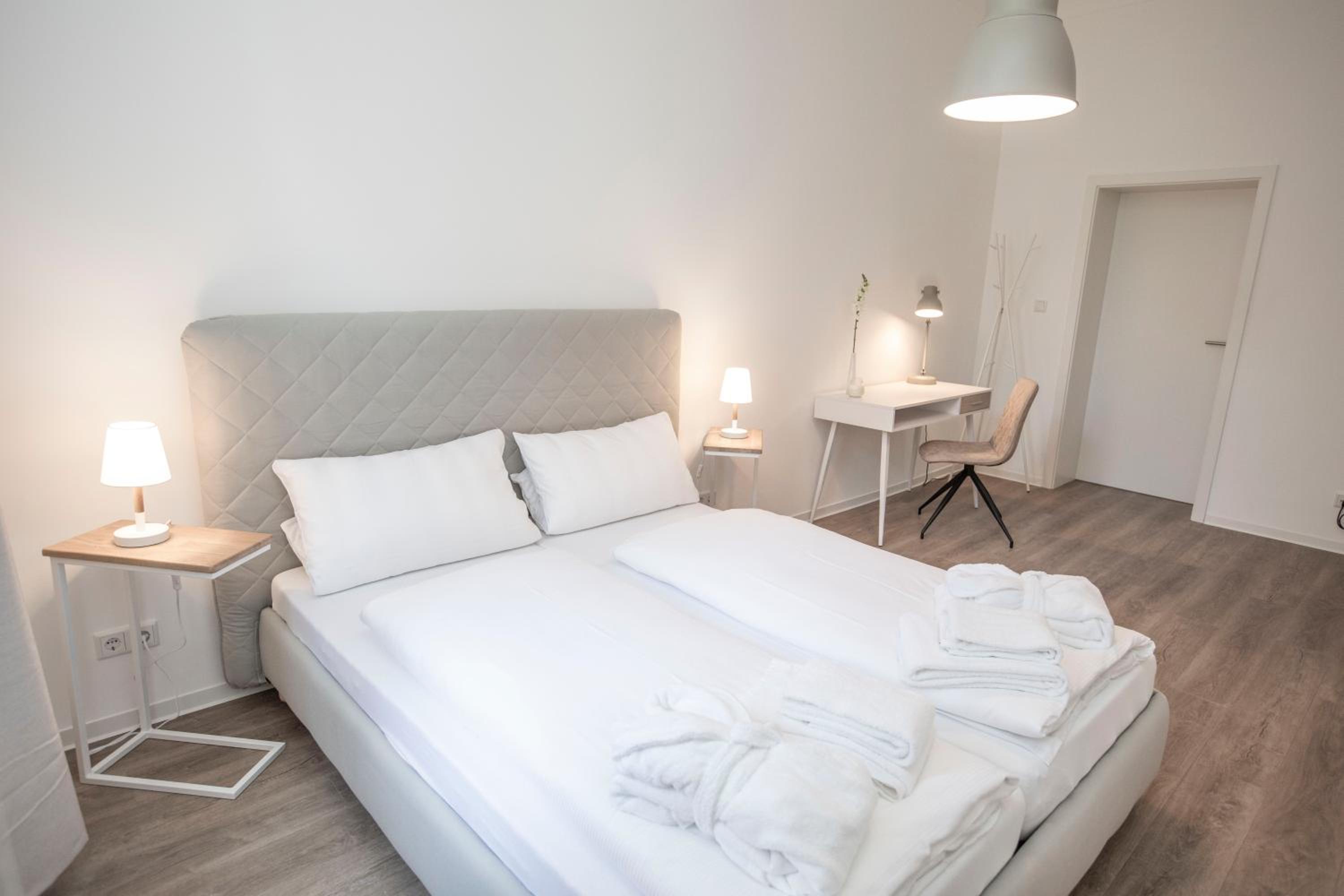 Boardinghouse Flensburg - by Zimmer FREI! Holidays