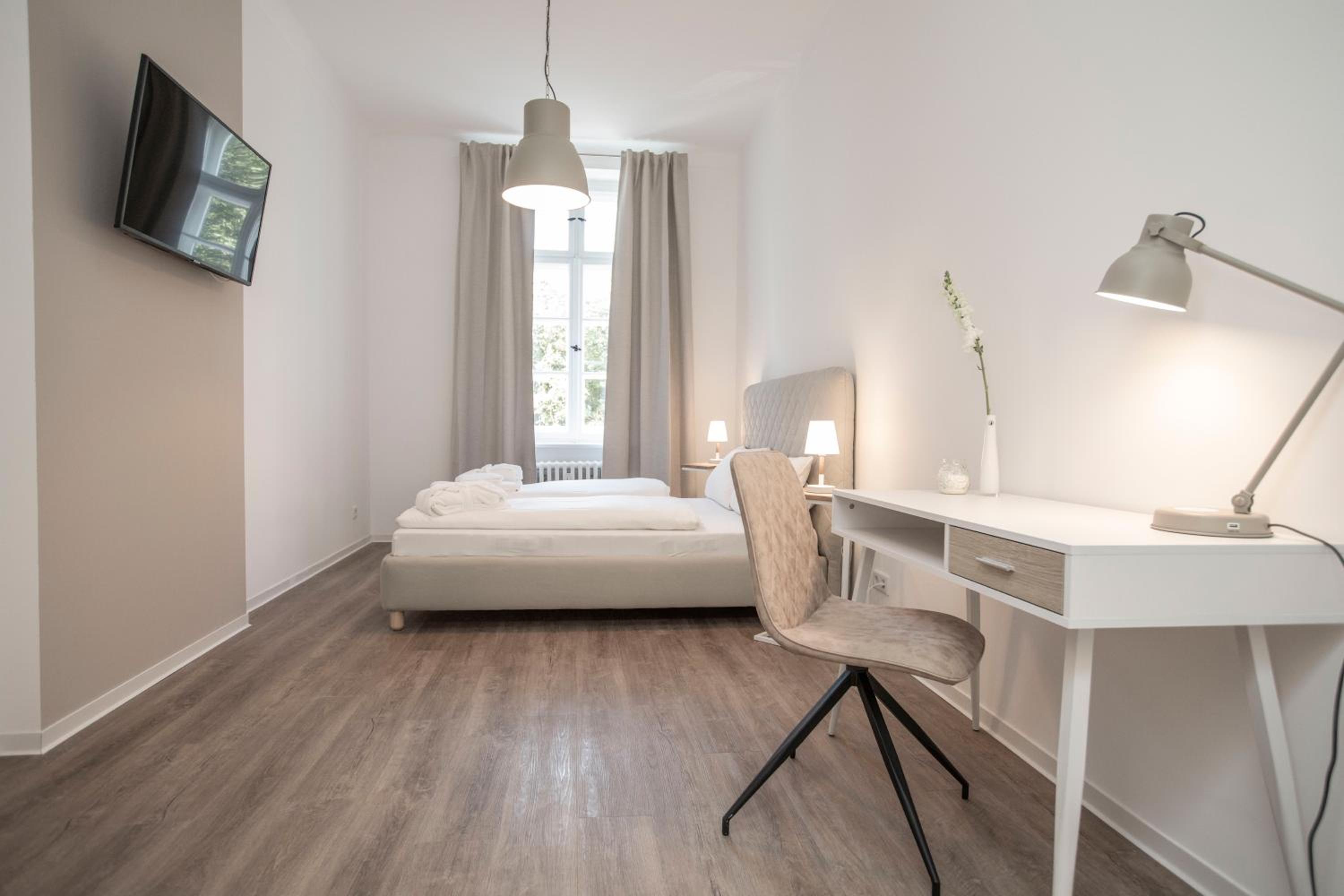 Boardinghouse Flensburg - by Zimmer FREI! Holidays