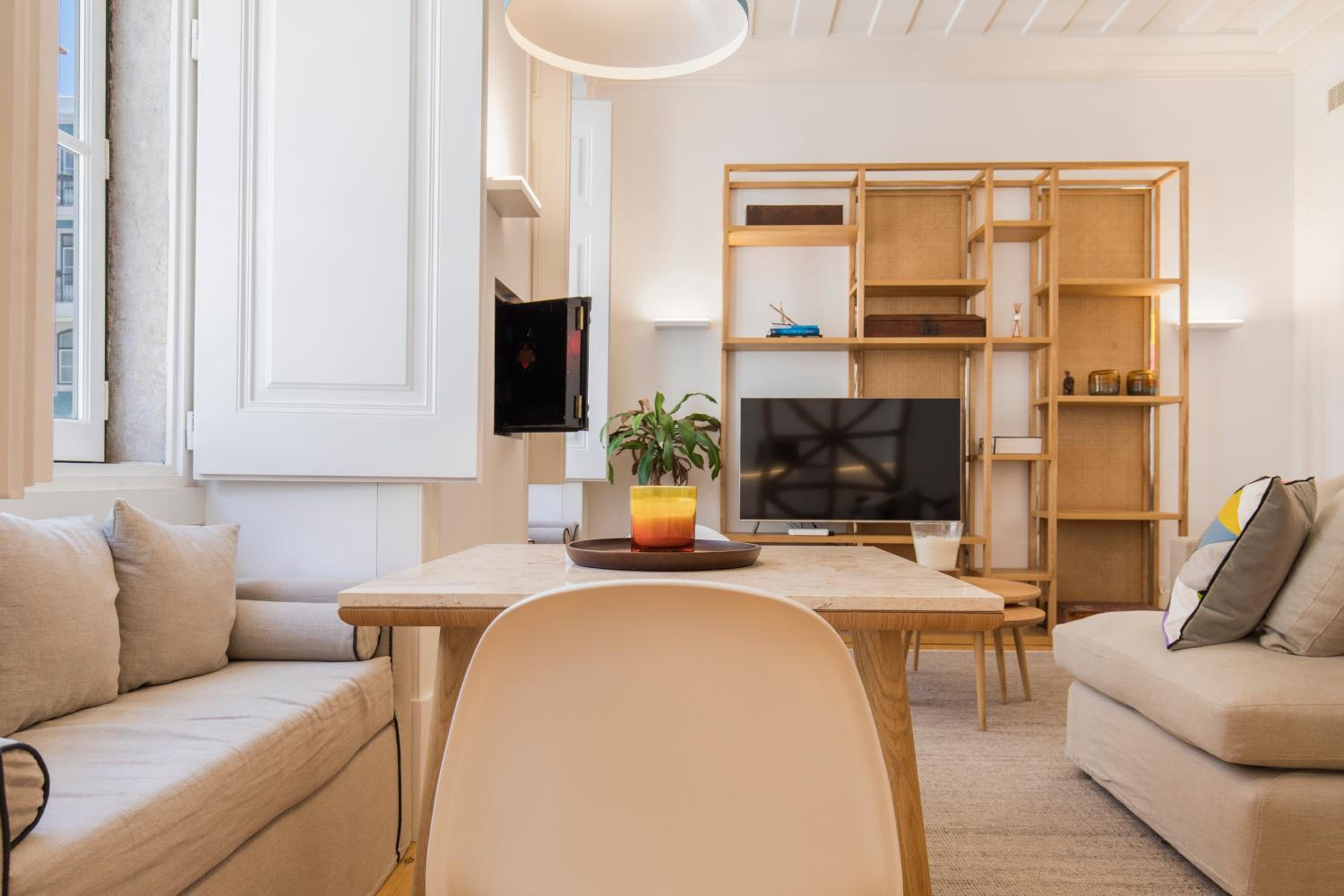 Charming Apartment in Baixa Chiado view 5