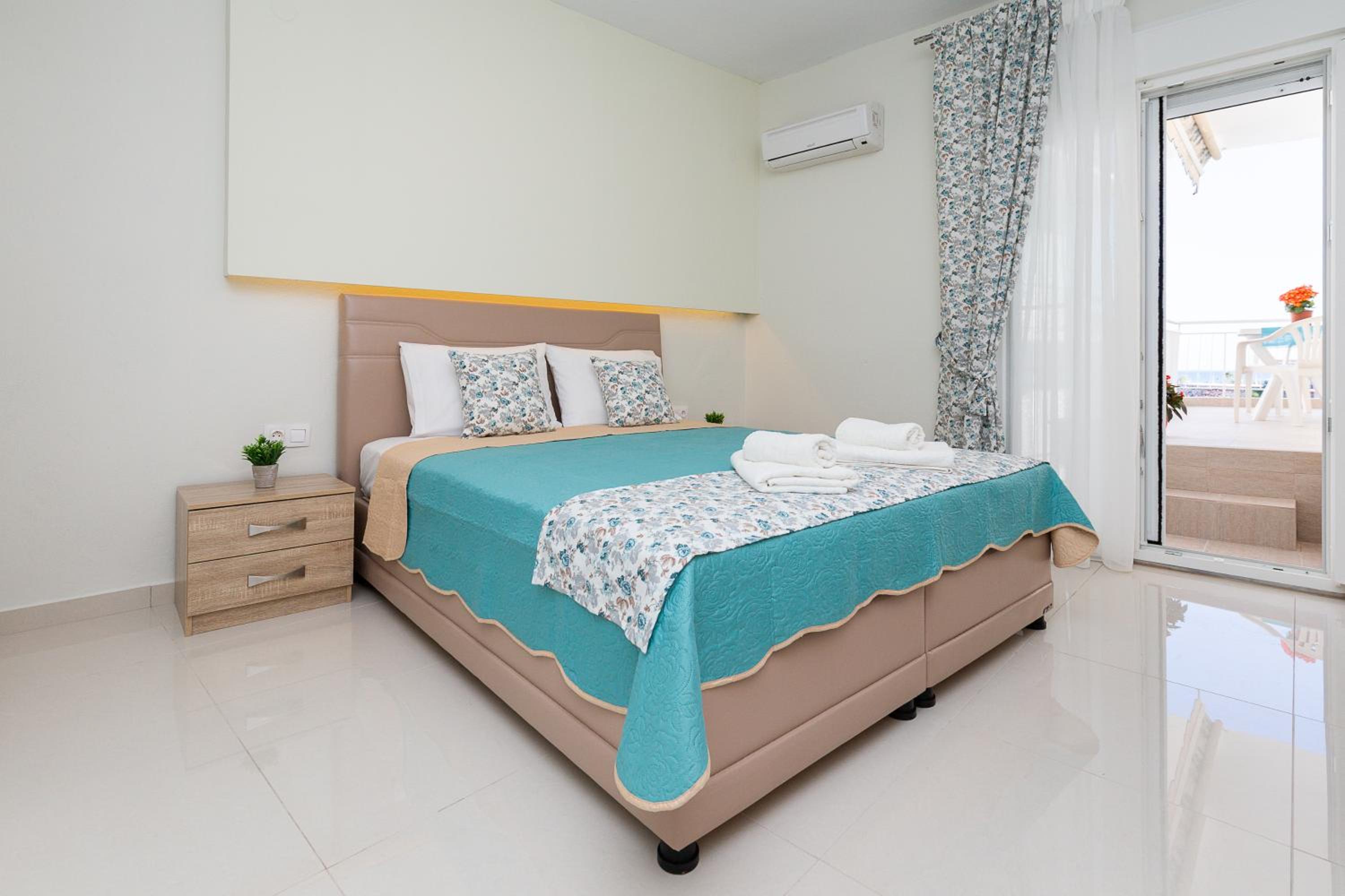 Aglaia Studios view 4