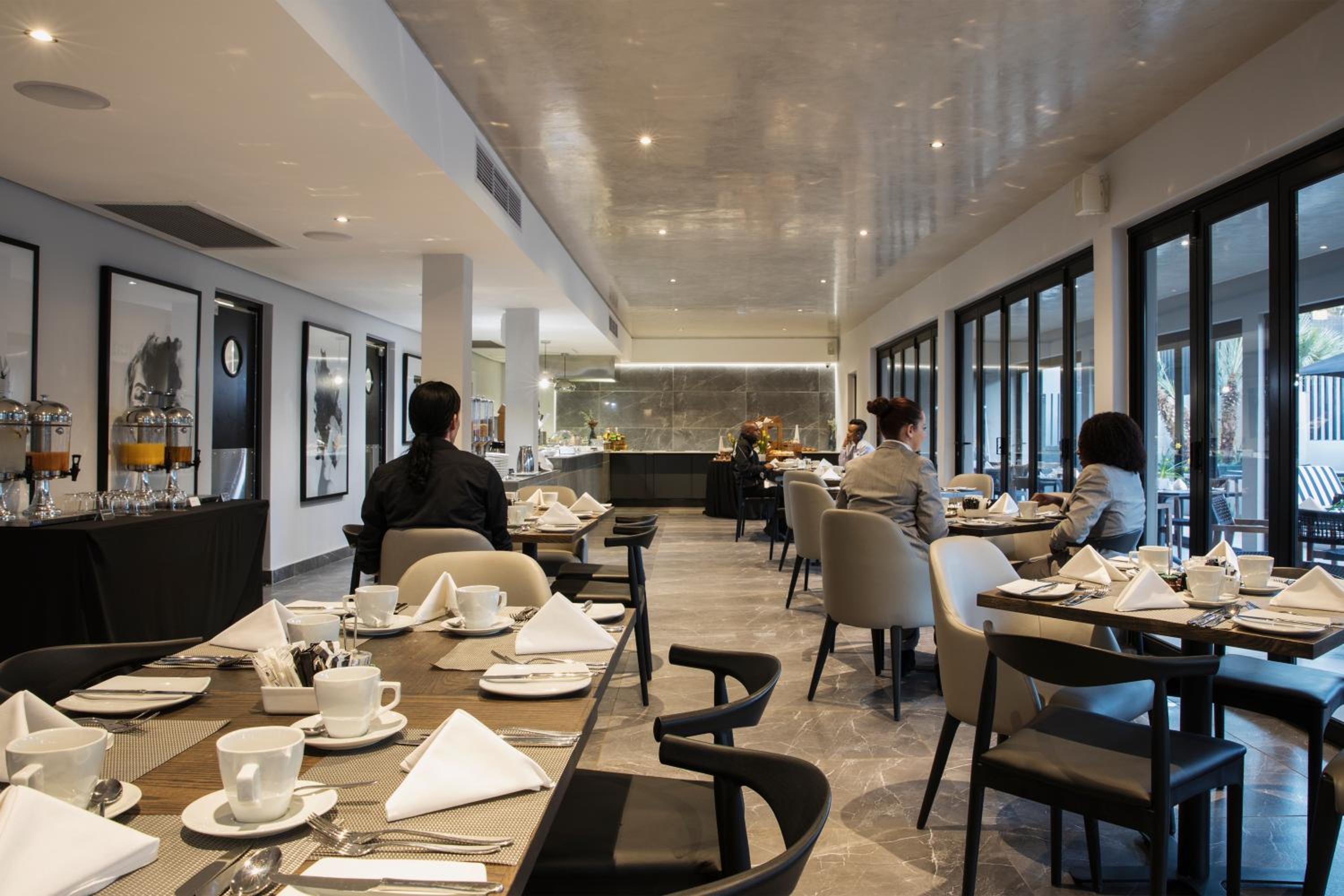 Johannesburg Vacations - The Capital Melrose - Property Image 7