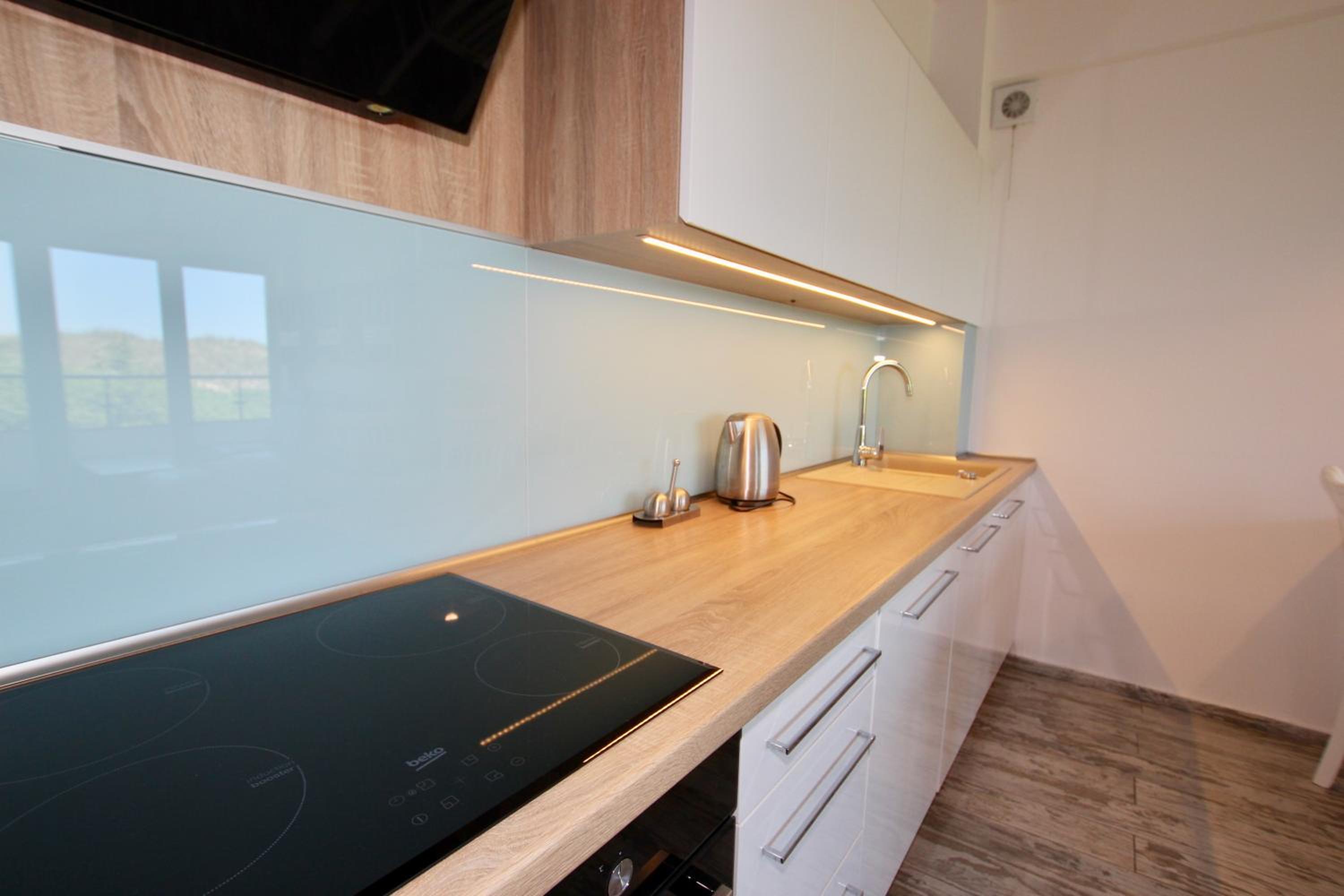 Apartamenty Amon z widokiem na morze view 3