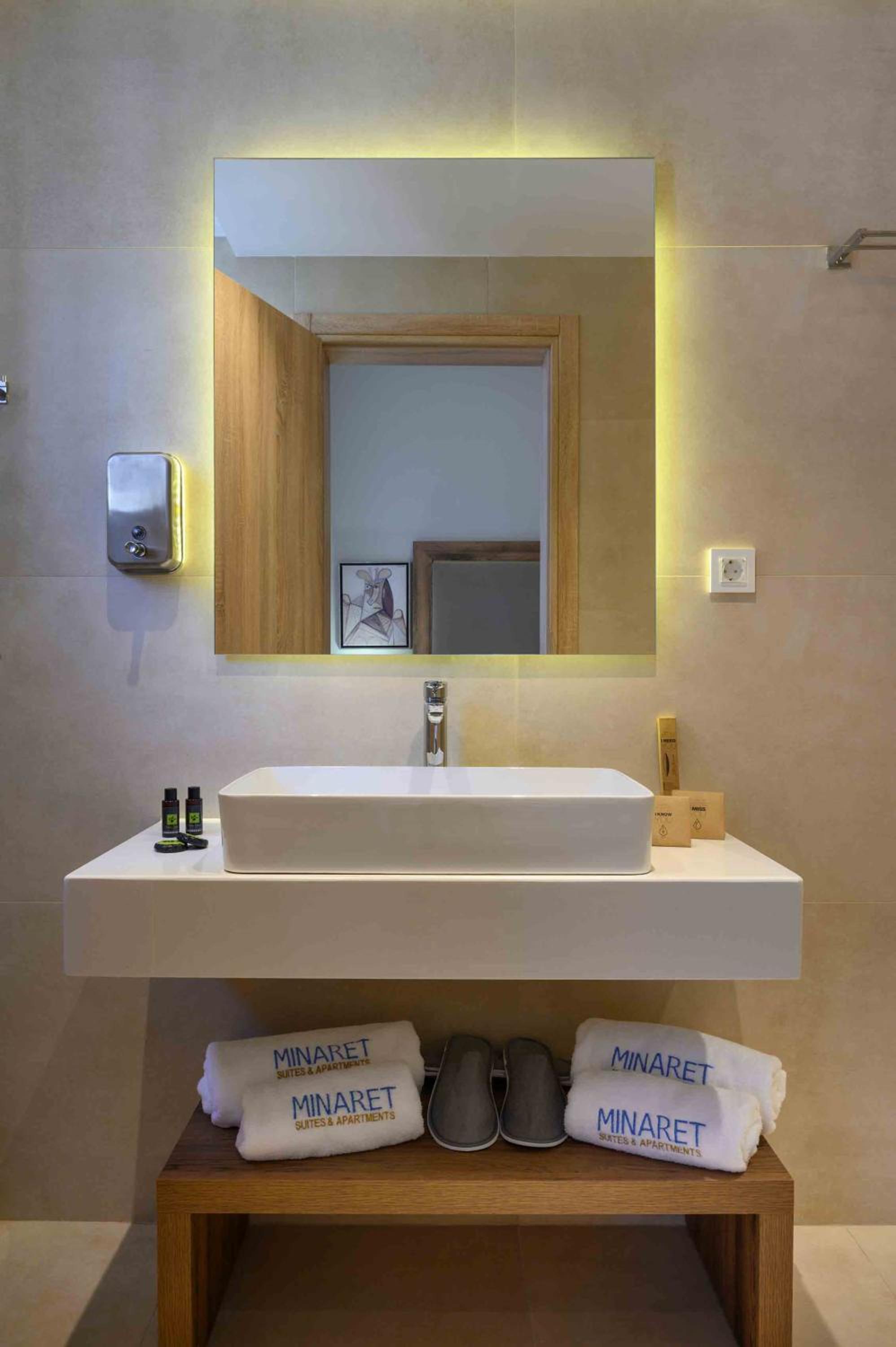 Minaret Suites and Apartments