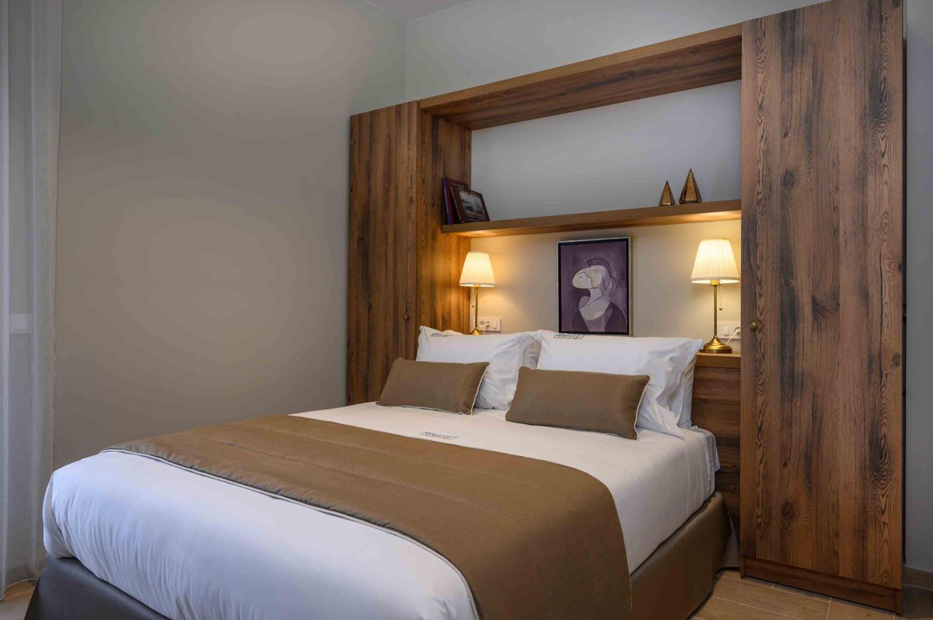 Minaret Suites and Apartments