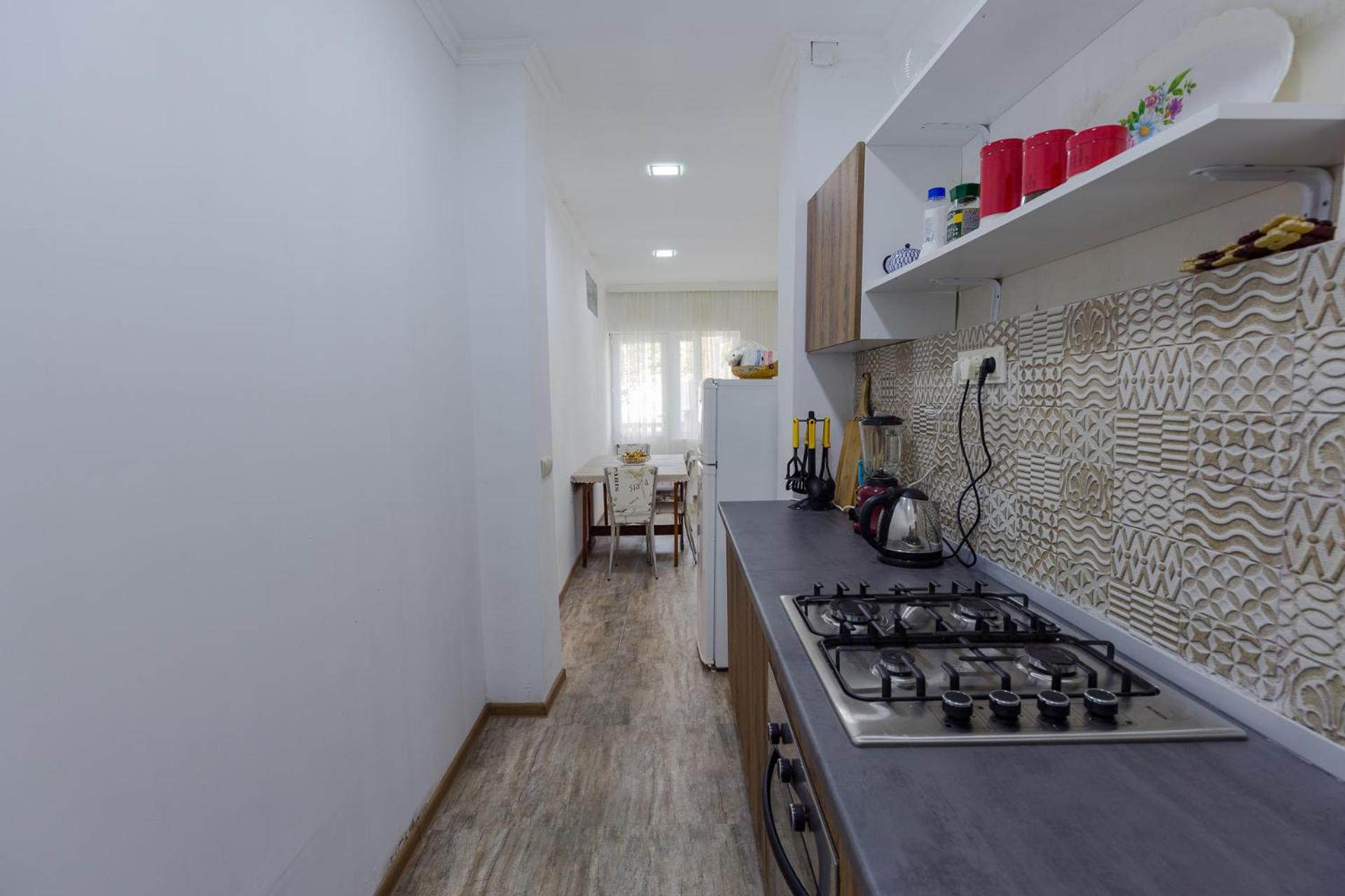 Gugu House