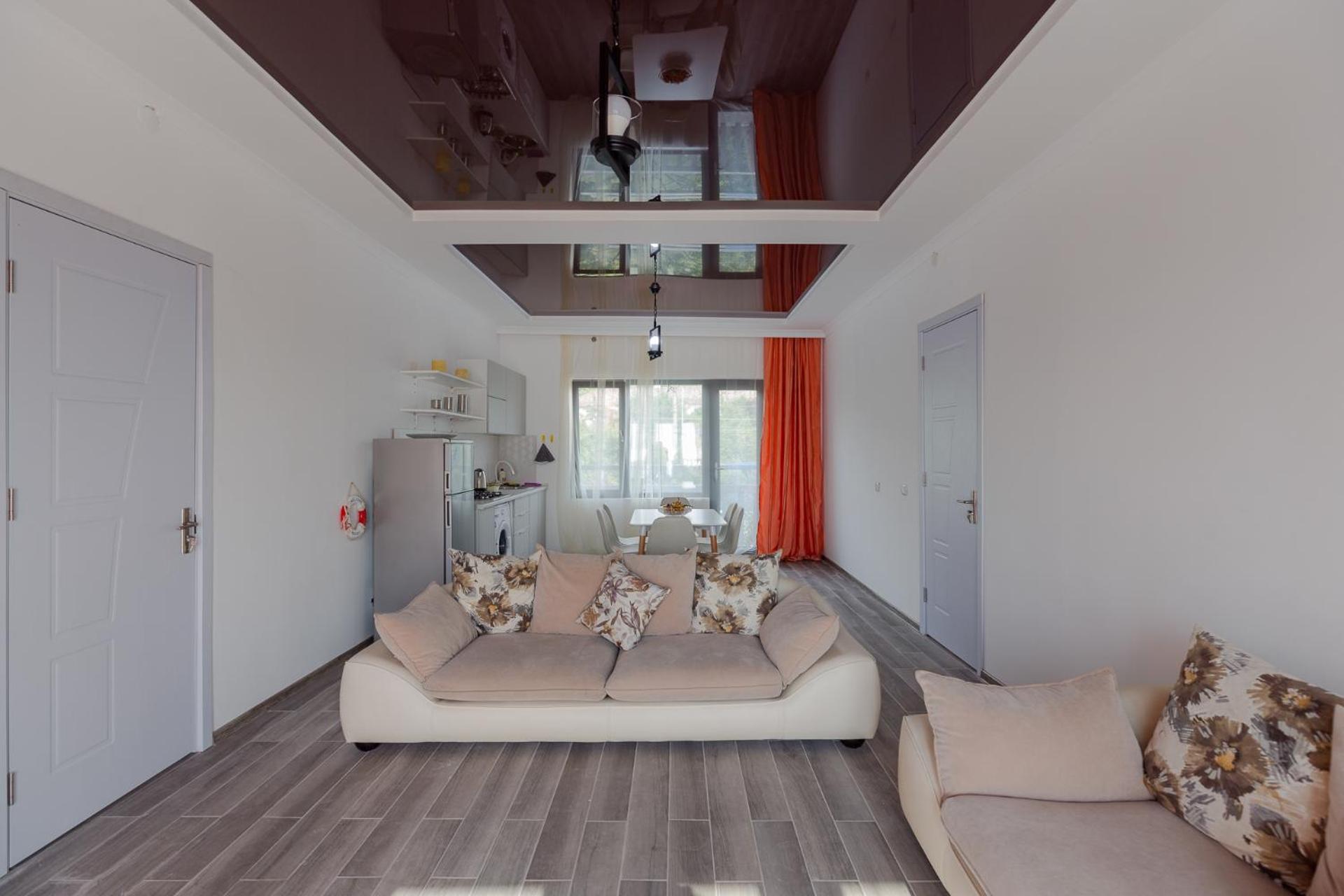 Gugu House