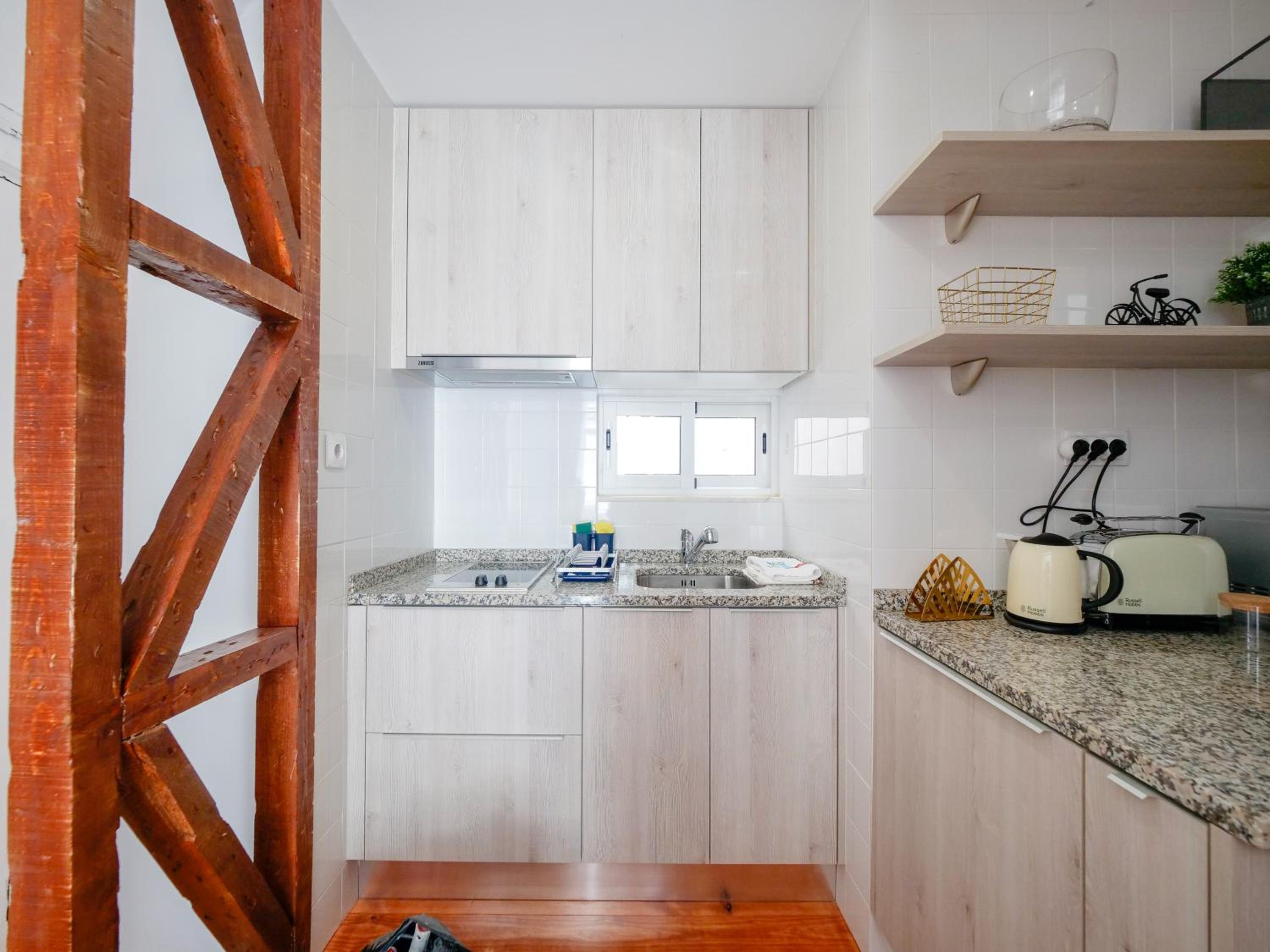 Fanqueiros 196 - Center City Apt view 3