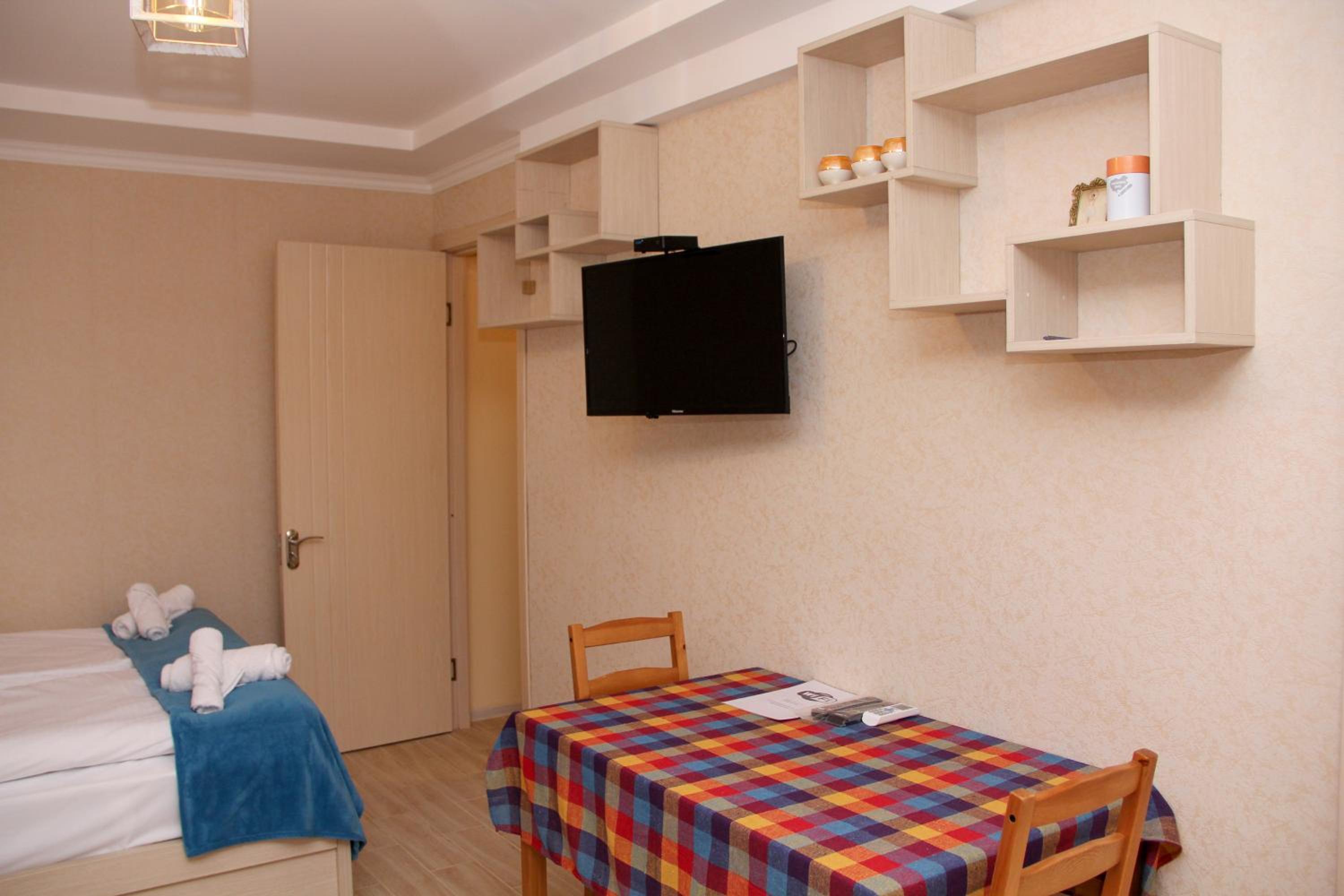 Photo 7