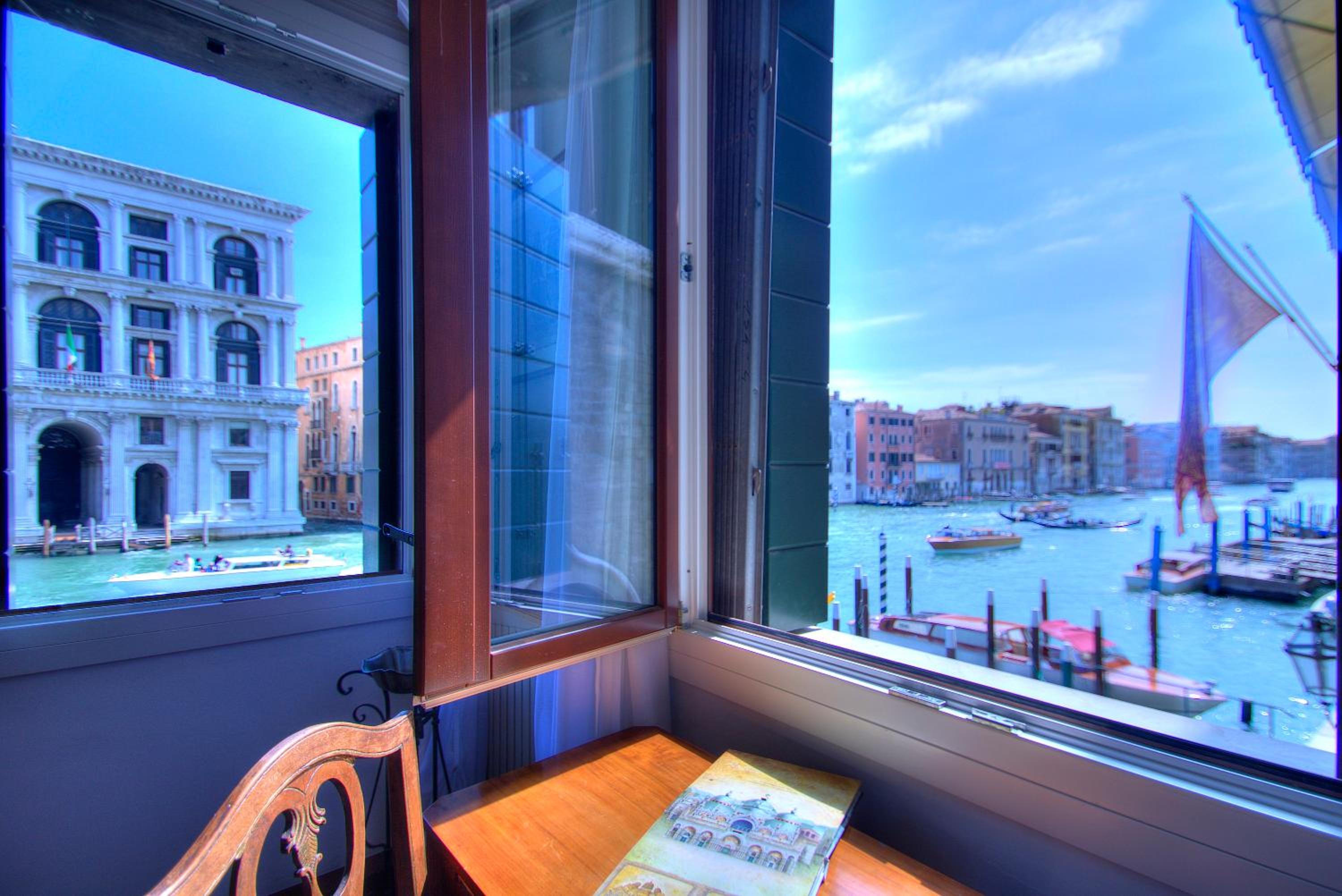 GRITTI Grand Canal