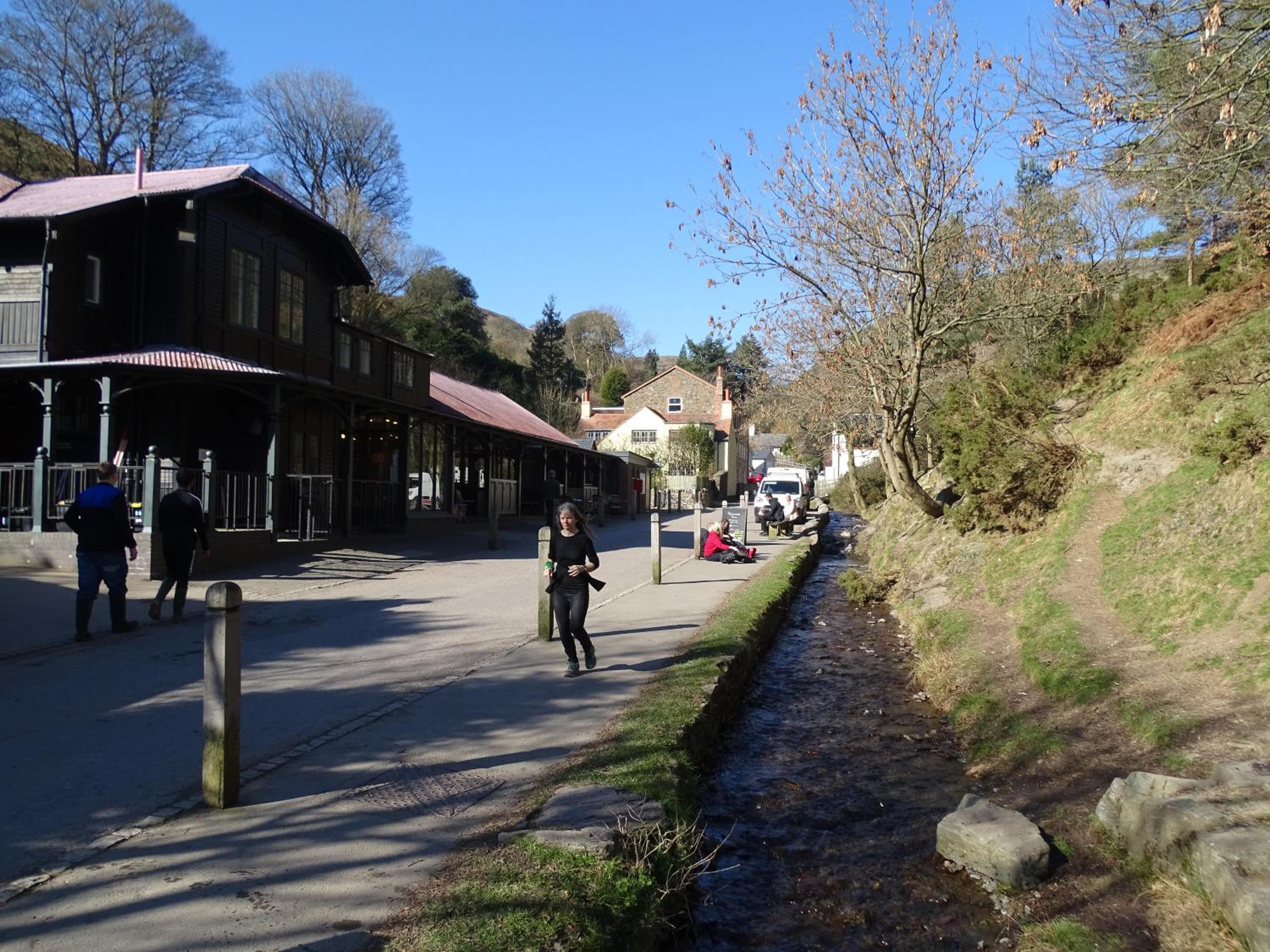 Photo 43
