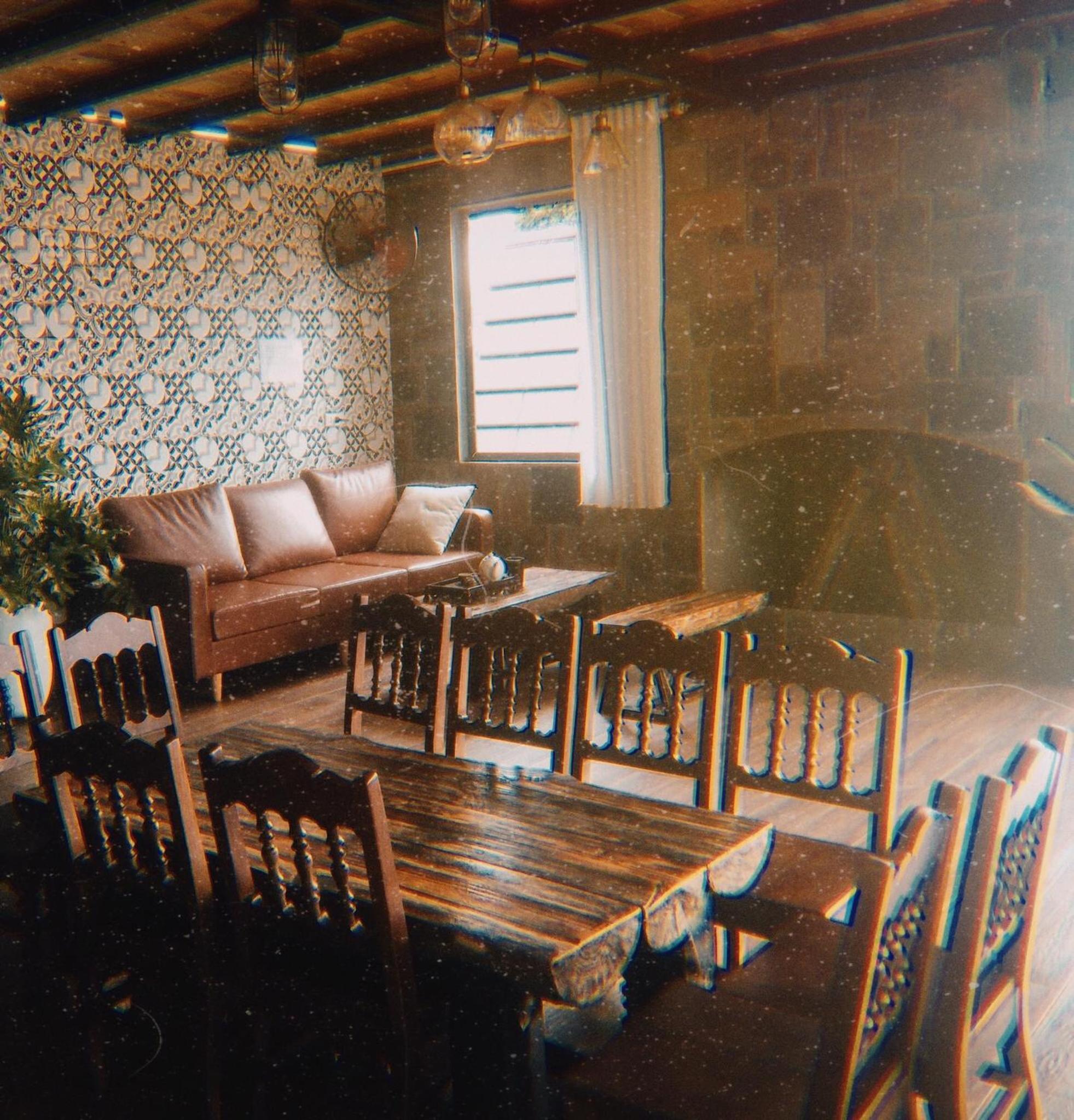 Bách Xanh House. Nhà ống khói view 5