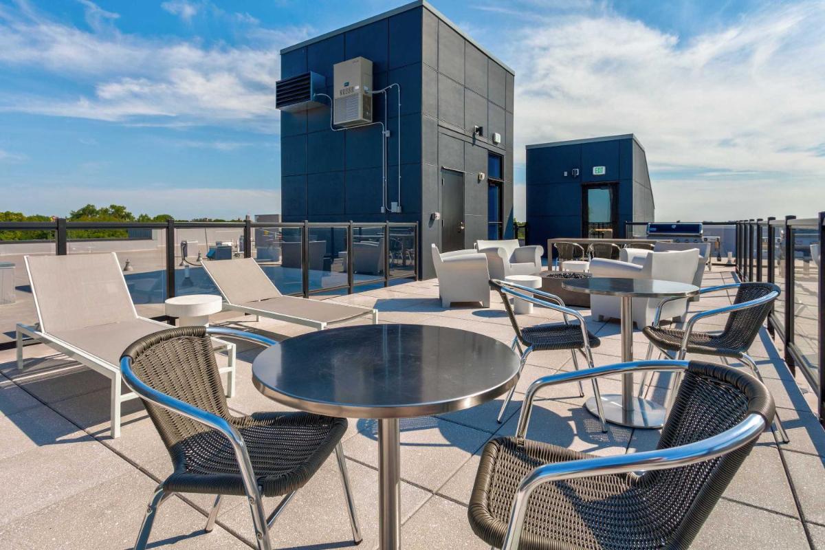 outdoor BBQ area