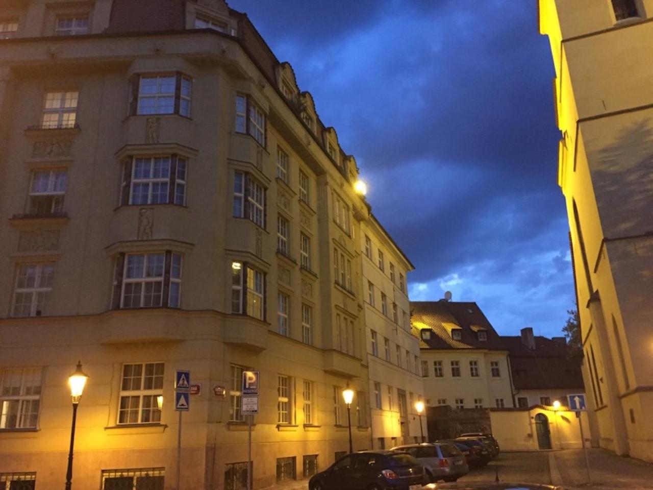 Spacious elegance in the heart of Old Town