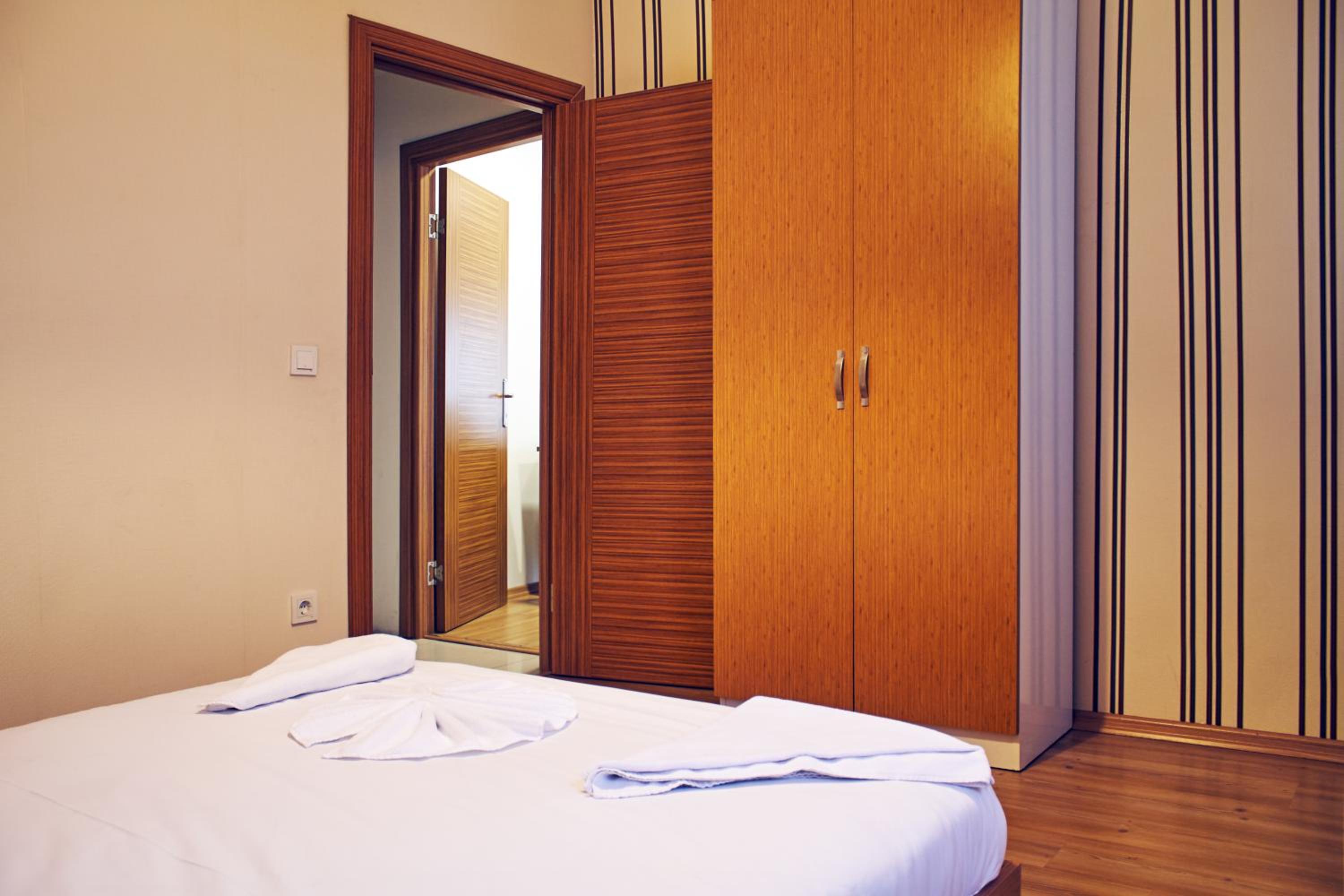 TAXİM ELEGANCE SUİTES - Image 12